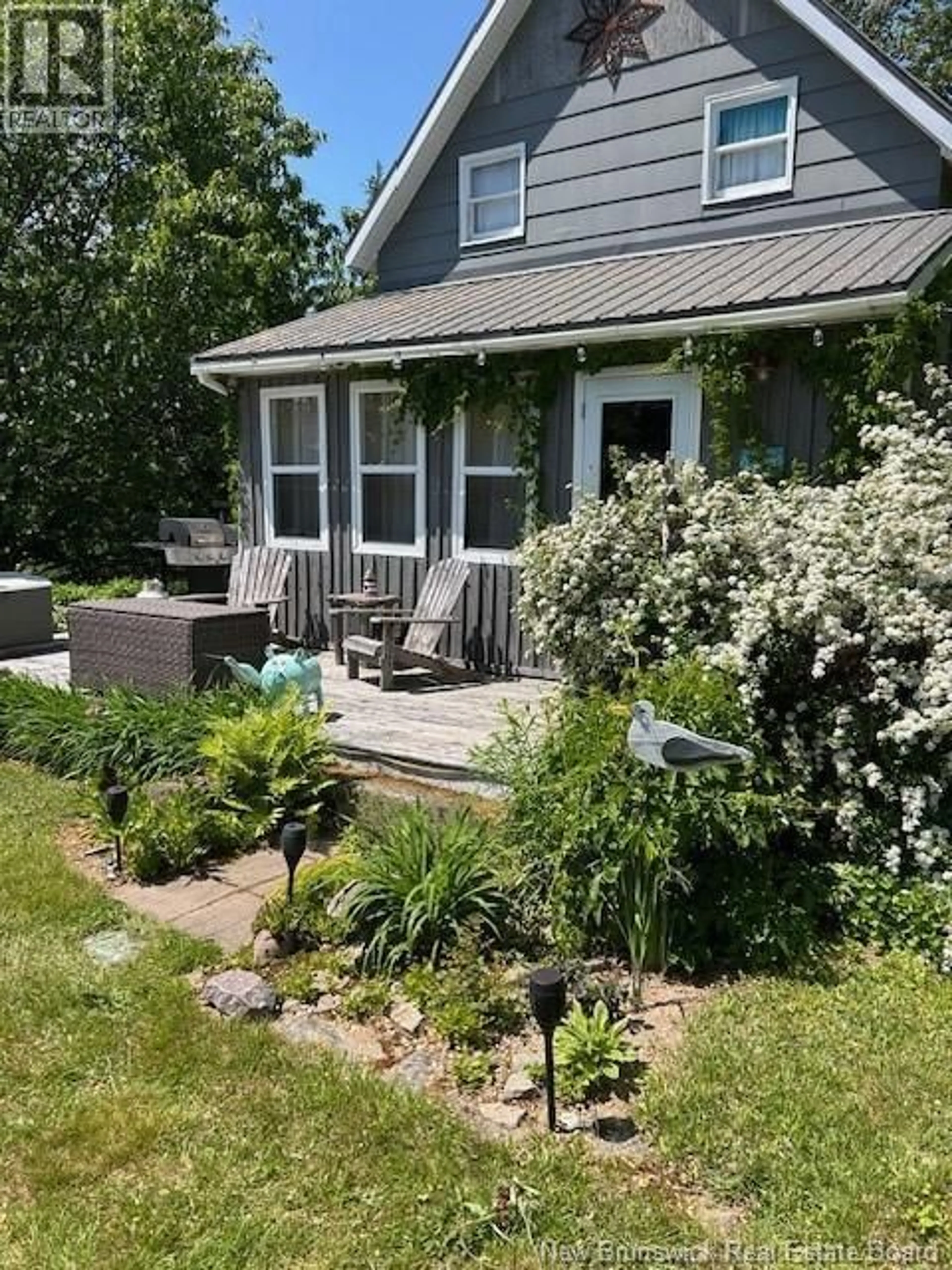 Patio, unknown for 840 BASS RIVER POINT ROAD, Bass River New Brunswick E4T1K4