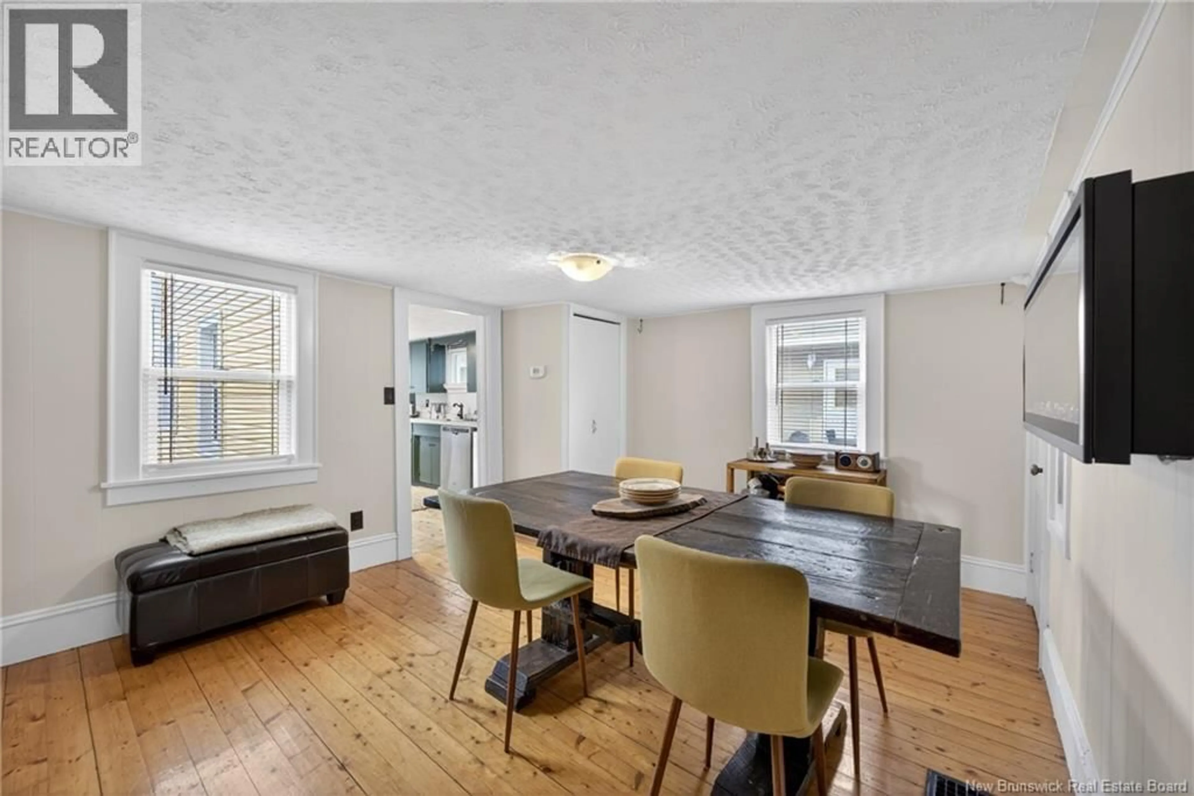 Dining room, wood/laminate floor for 258 CHARLOTTE STREET, Fredericton New Brunswick E3B1L4