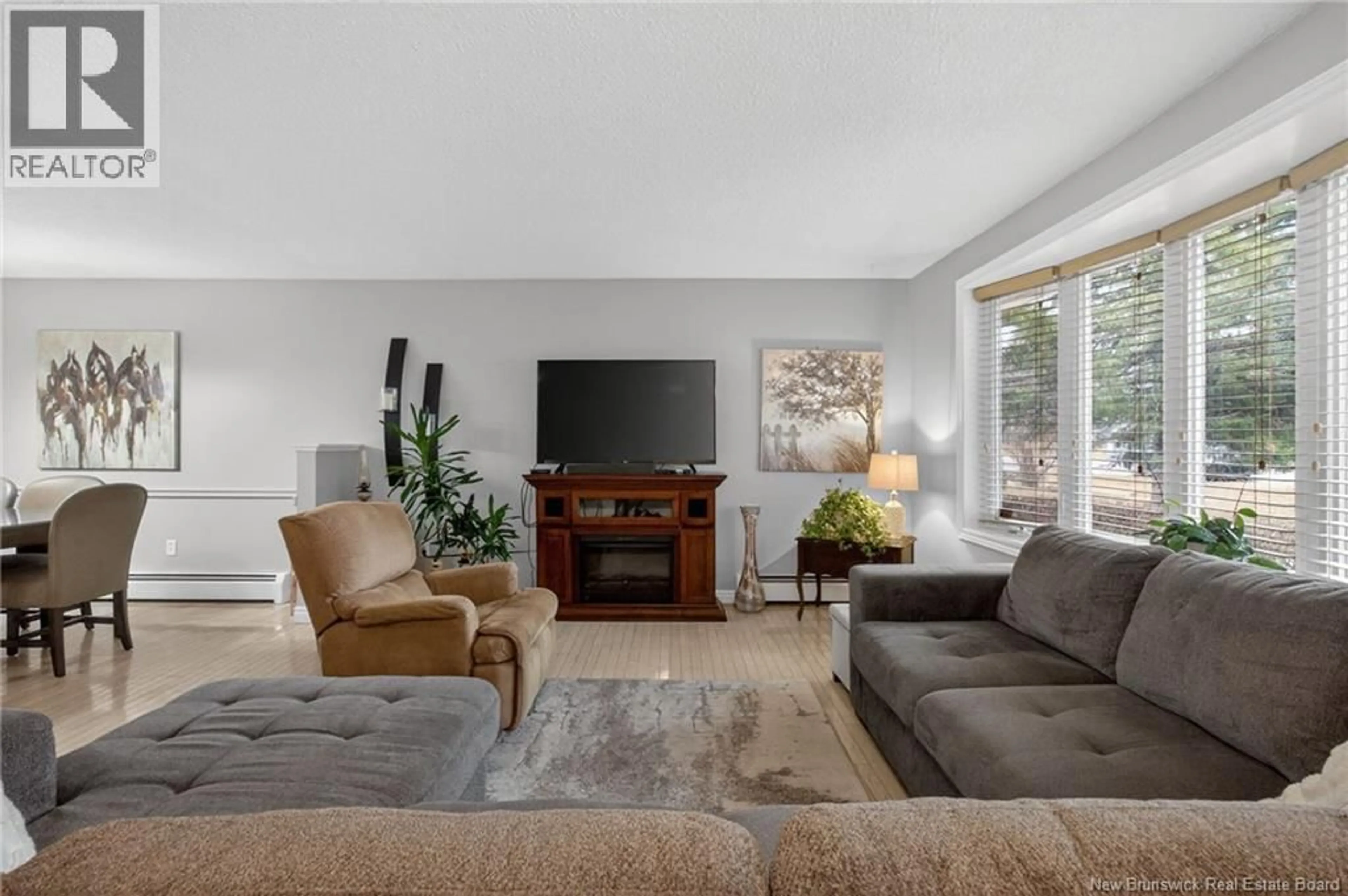 Living room with furniture, unknown for 393 MARGUERITE STREET, Dieppe New Brunswick E1A7N7