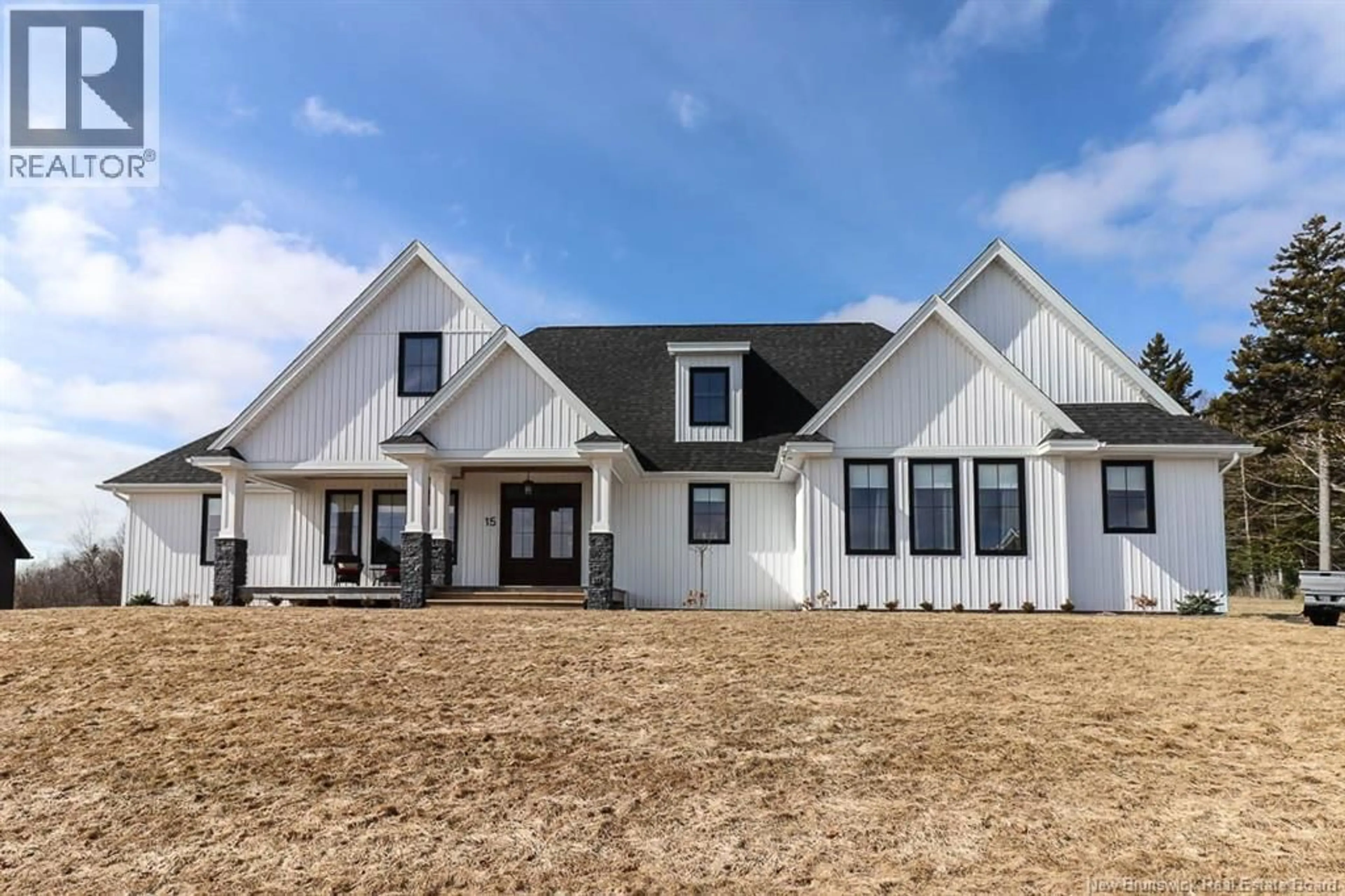 Home with vinyl exterior material, unknown for 15 OLD LAKE TRAIL, Saint John New Brunswick E2J5B9