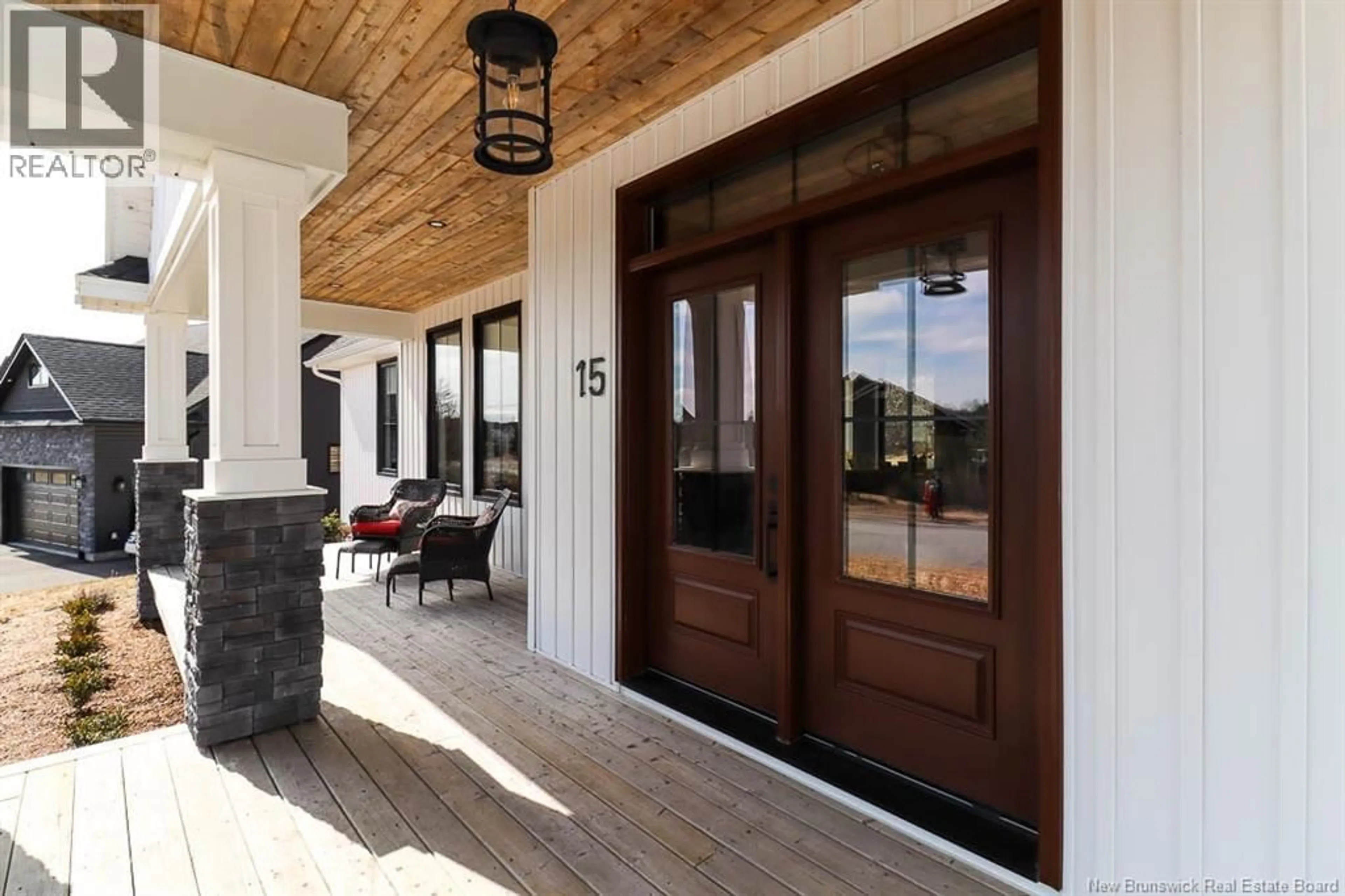 Indoor entryway for 15 OLD LAKE TRAIL, Saint John New Brunswick E2J5B9