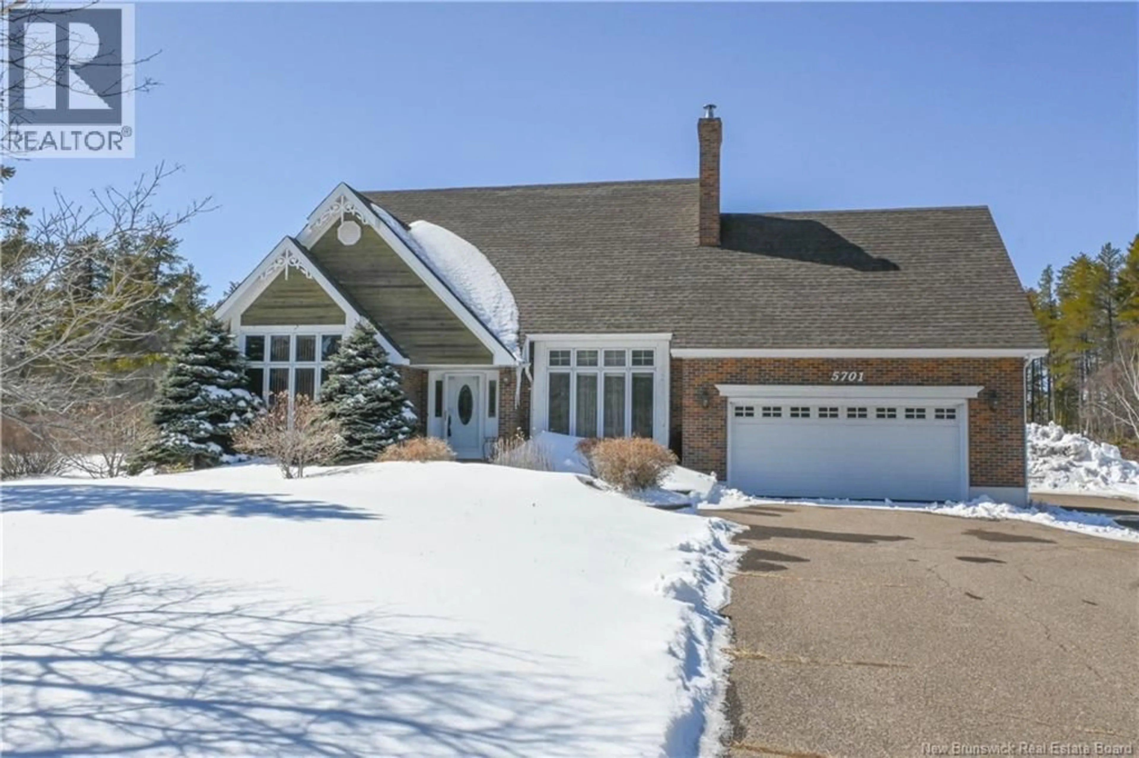 Home with vinyl exterior material, street for 5701 ROUTE 11, Rivière-Du-Portage New Brunswick E9H1X5