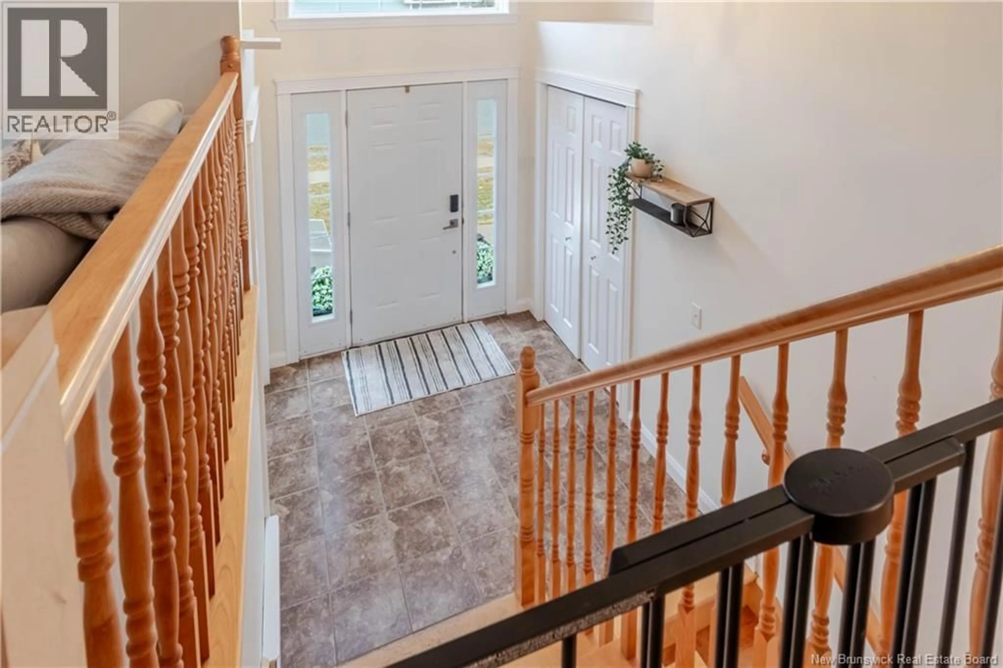 Indoor entryway for 129 JAMES STREET, Fredericton New Brunswick E3G0N9