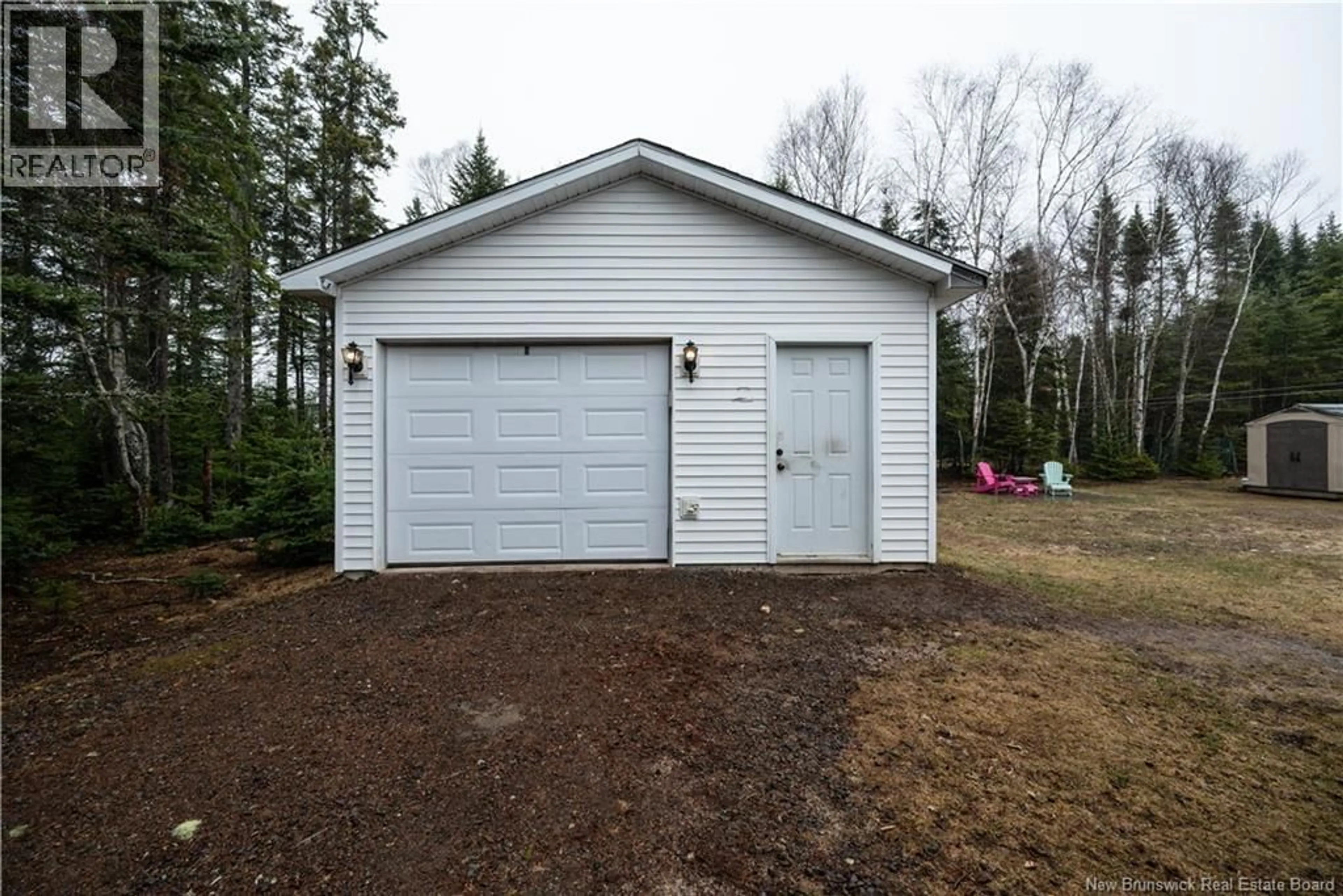 Indoor garage for 71 DU PARC ROAD, Shediac River New Brunswick E4R1H2