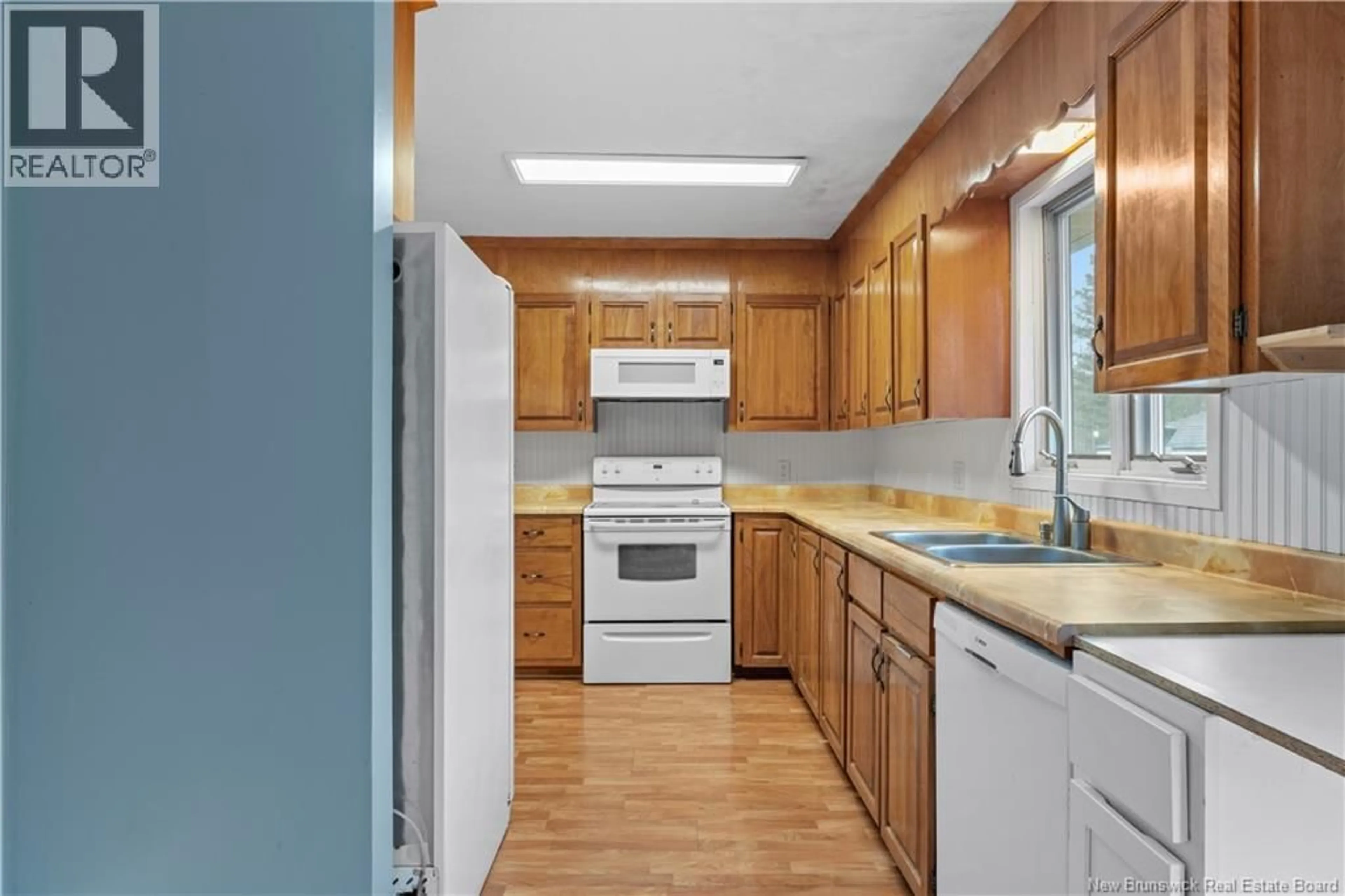 Standard kitchen, unknown for 46875 HOMESTEAD ROAD, Steeves Mountain New Brunswick E1G4J1
