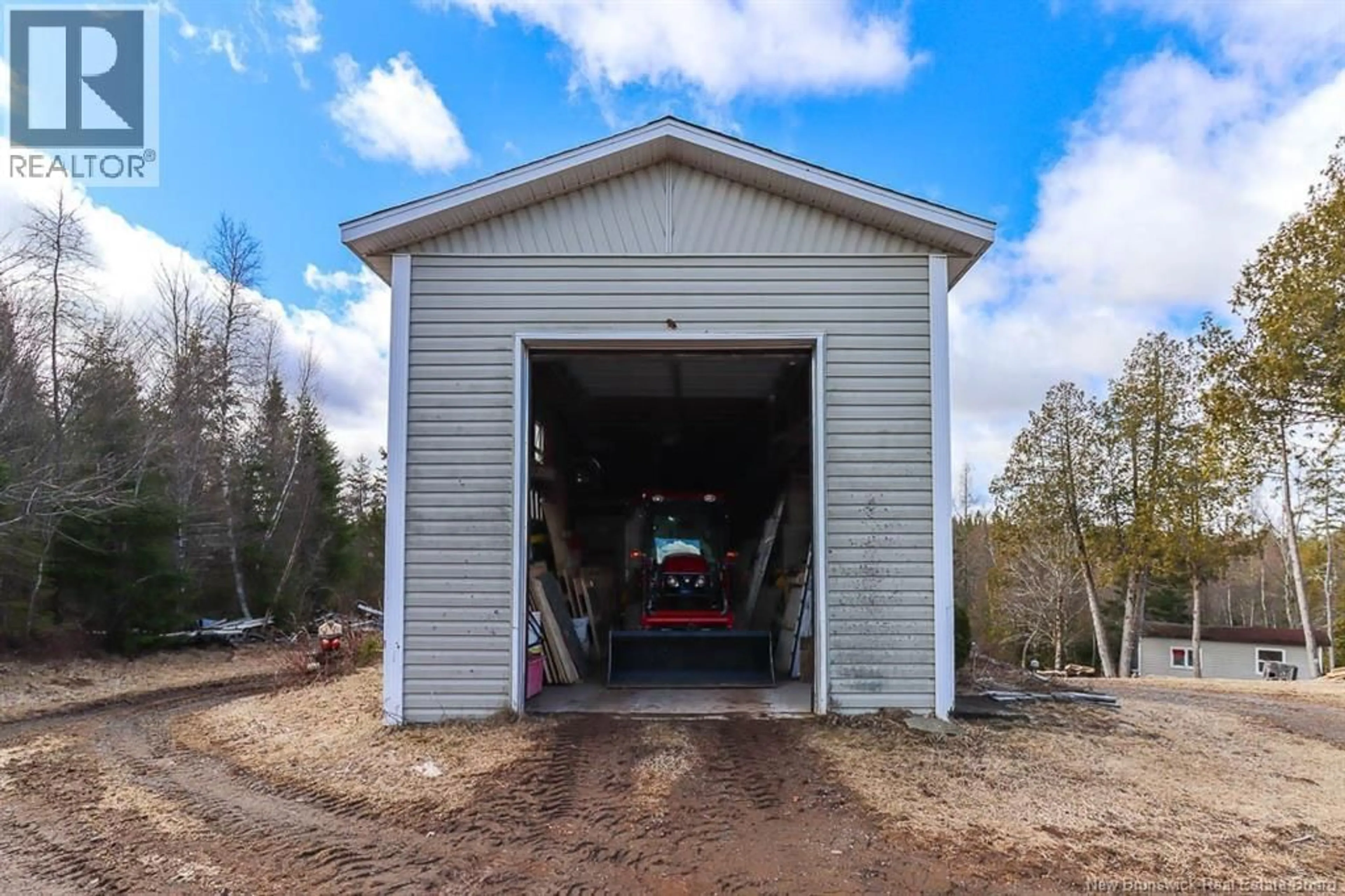 Indoor garage for 720 GOSHEN ROAD, Marrtown New Brunswick E5P1Y5