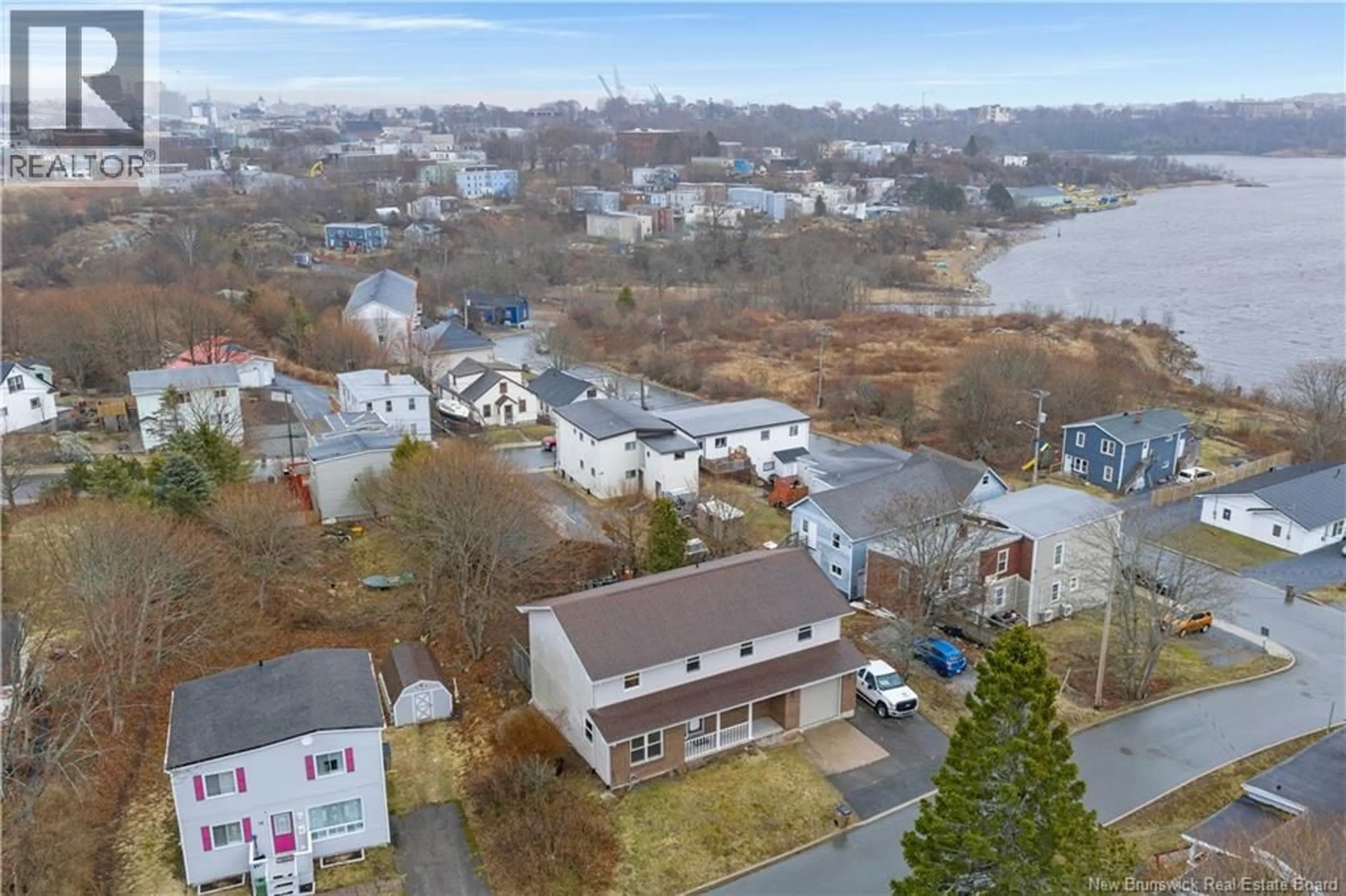 A pic from outside/outdoor area/front of a property/back of a property/a pic from drone, water/lake/river/ocean view for 21 MCLELLAN STREET, Saint John New Brunswick E2K1R4