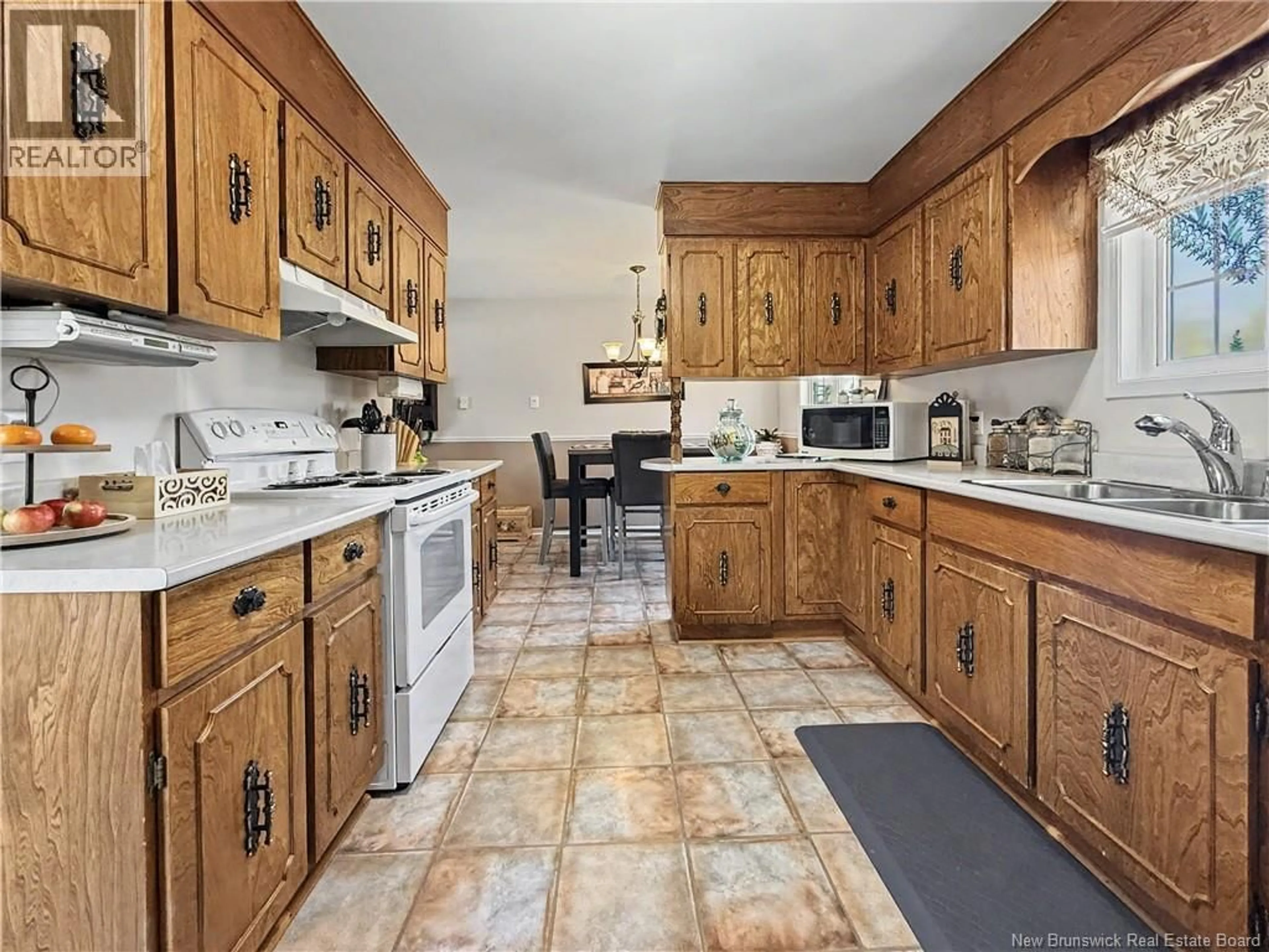 Standard kitchen, ceramic/tile floor for 4142 ROUTE 480, Acadieville New Brunswick E4Y1Z4