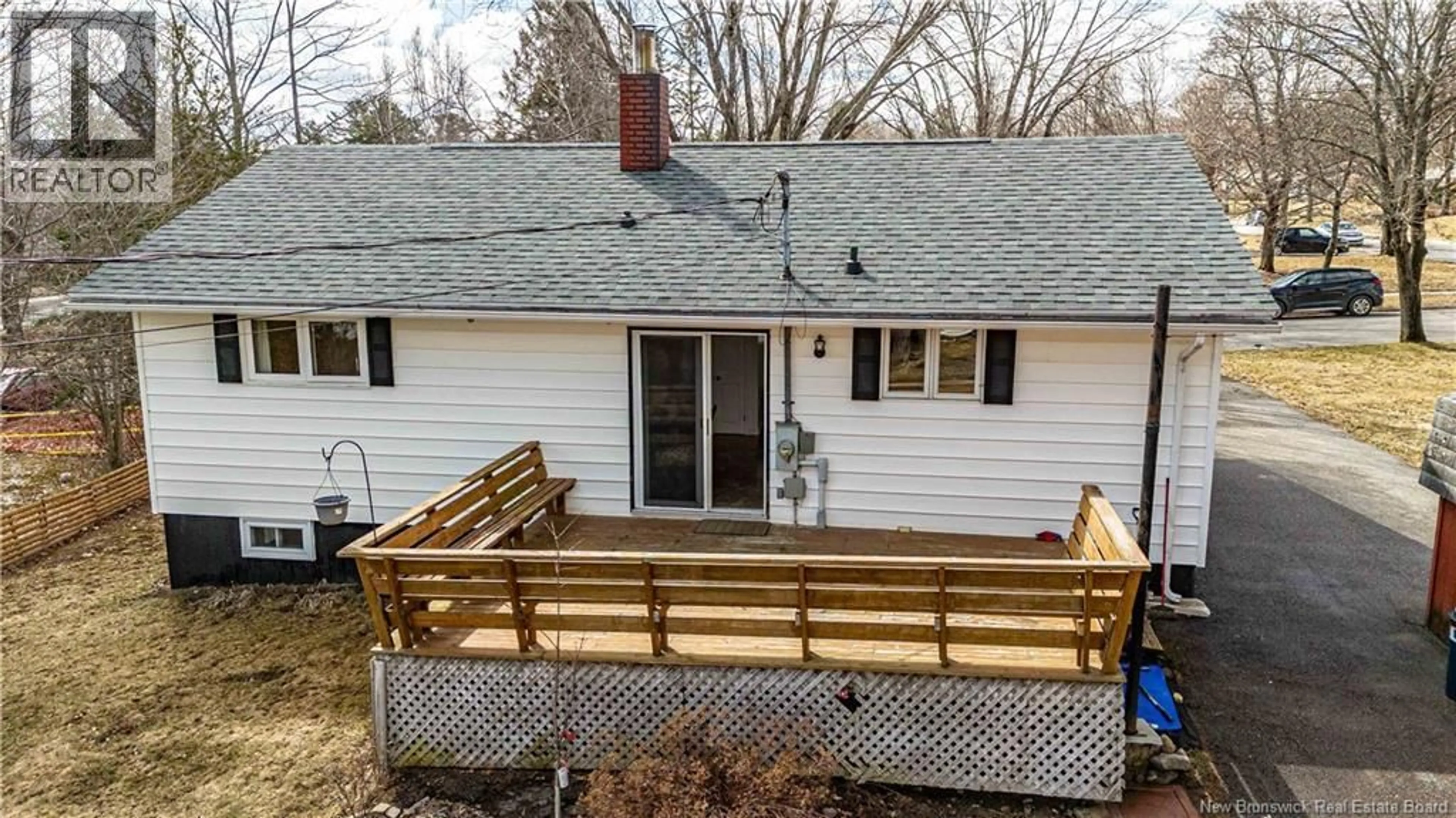 A pic from outside/outdoor area/front of a property/back of a property/a pic from drone, street for 19 COVENTRY CRESCENT, Fredericton New Brunswick E3B4P4