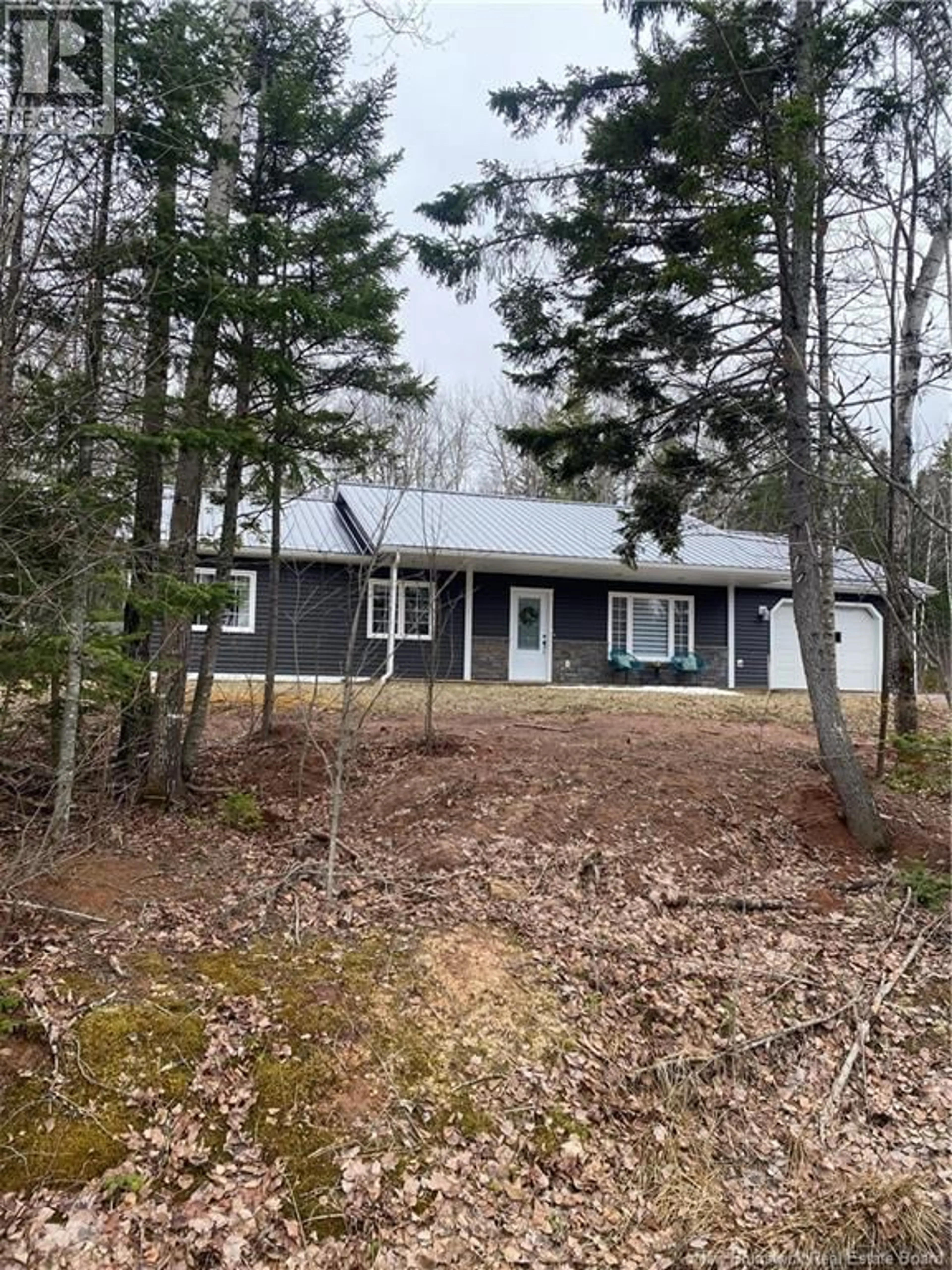 Home with vinyl exterior material, unknown for 15 WOODWORTH STREET, Lower Coverdale New Brunswick E1J1J5