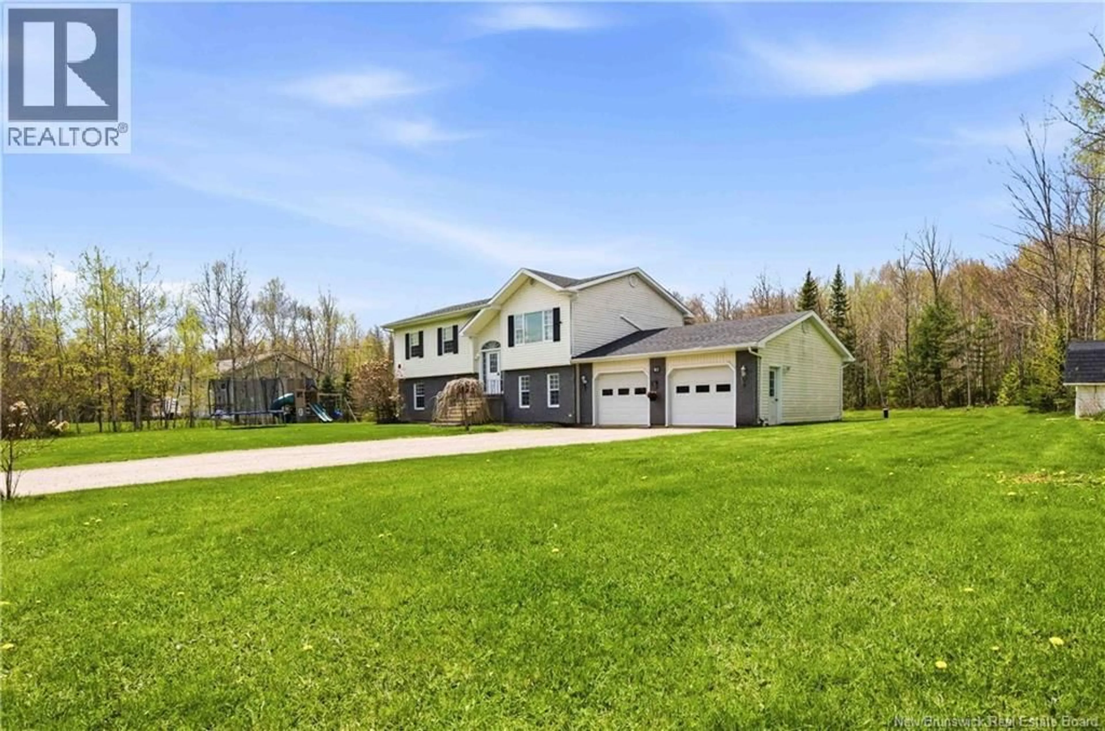 A pic from outside/outdoor area/front of a property/back of a property/a pic from drone, unknown for 83 BROOKDALE DRIVE, Hanwell New Brunswick E3C1M5