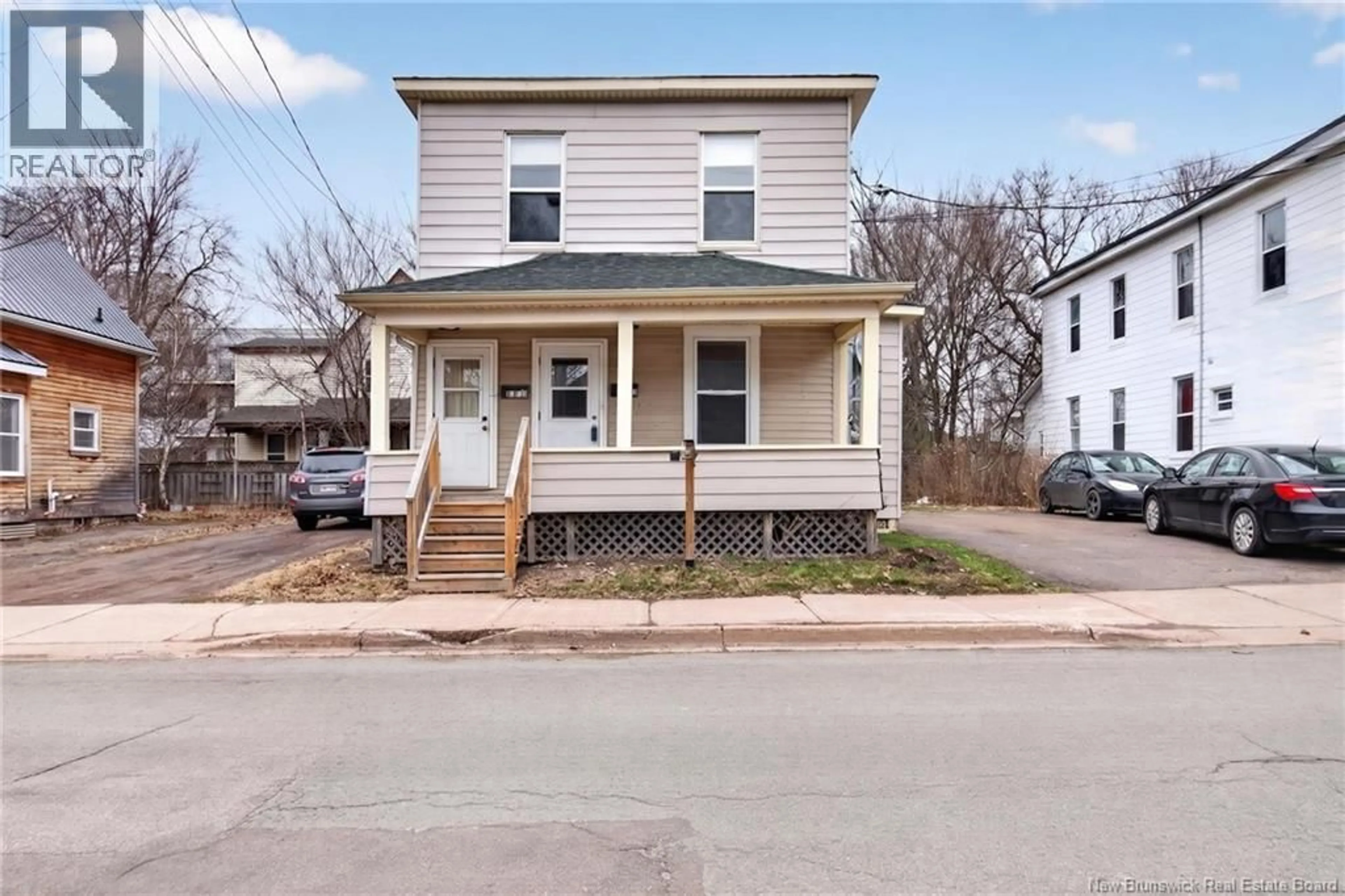 Unknown for 365 ROBINSON STREET, Moncton New Brunswick E1C5E5