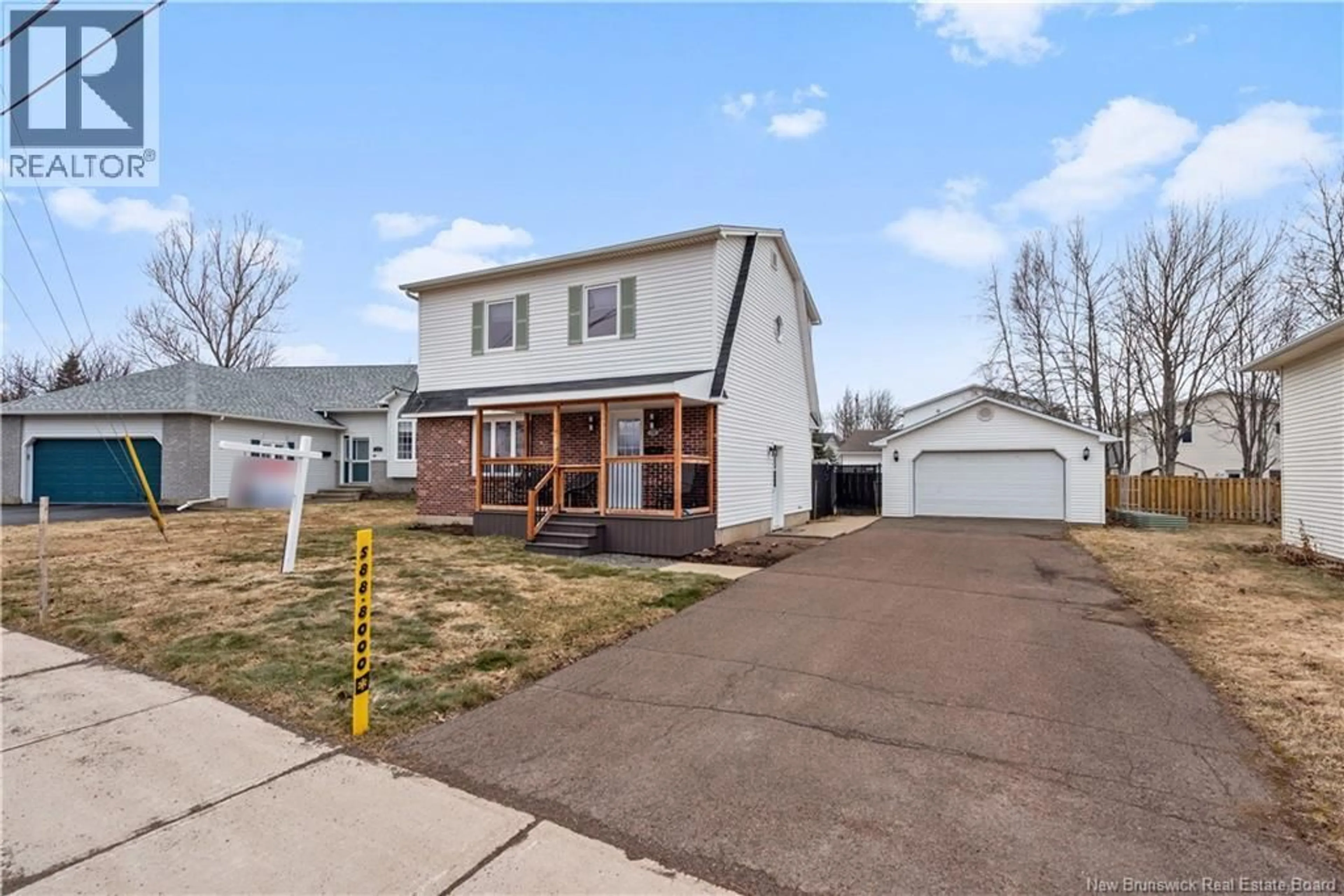 Home with vinyl exterior material, street for 19 BRIDLEWOOD WAY, Moncton New Brunswick E1G2H2