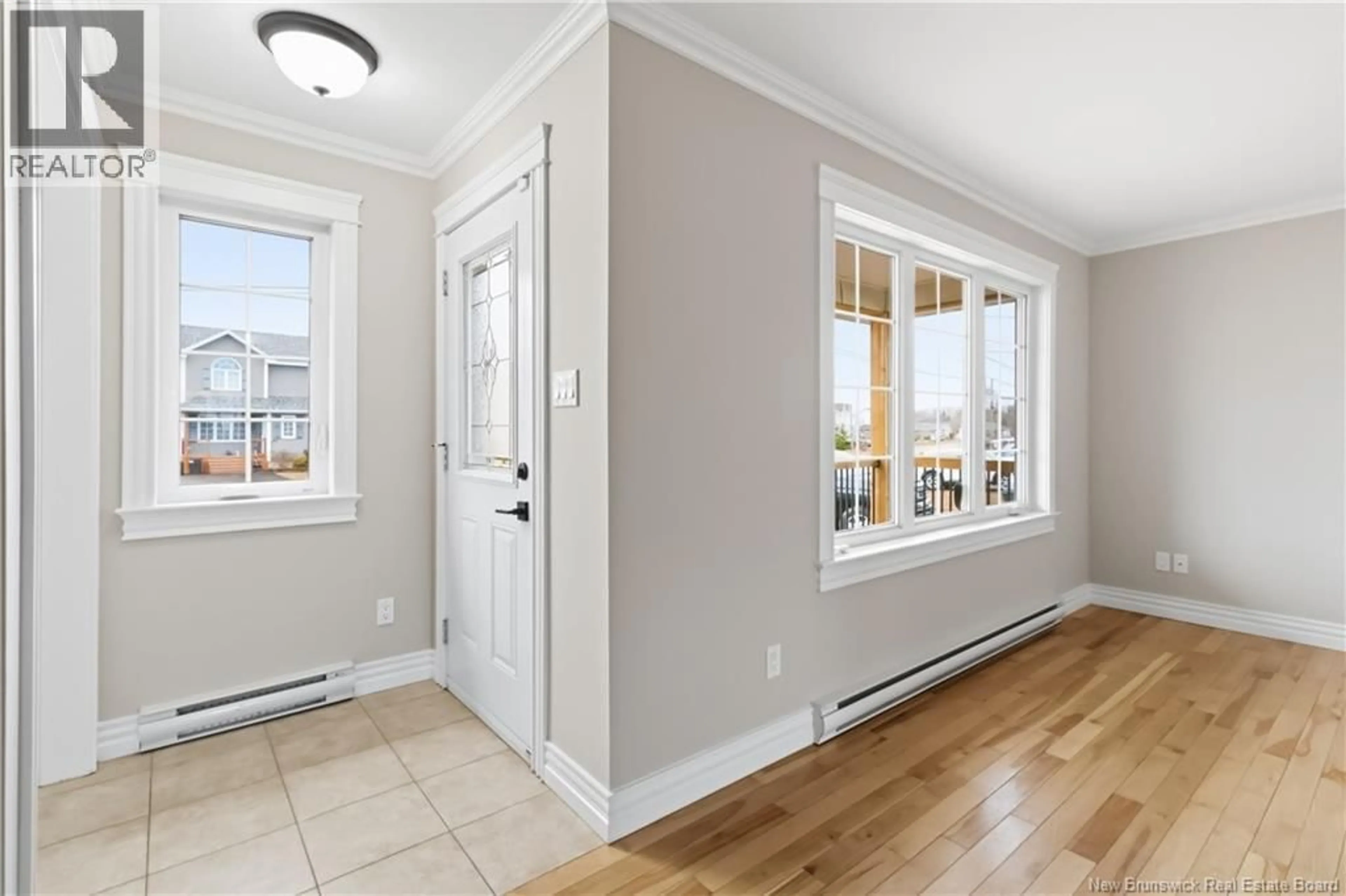 Indoor entryway for 31 COACHMEN STREET, Riverview New Brunswick E1B0K2
