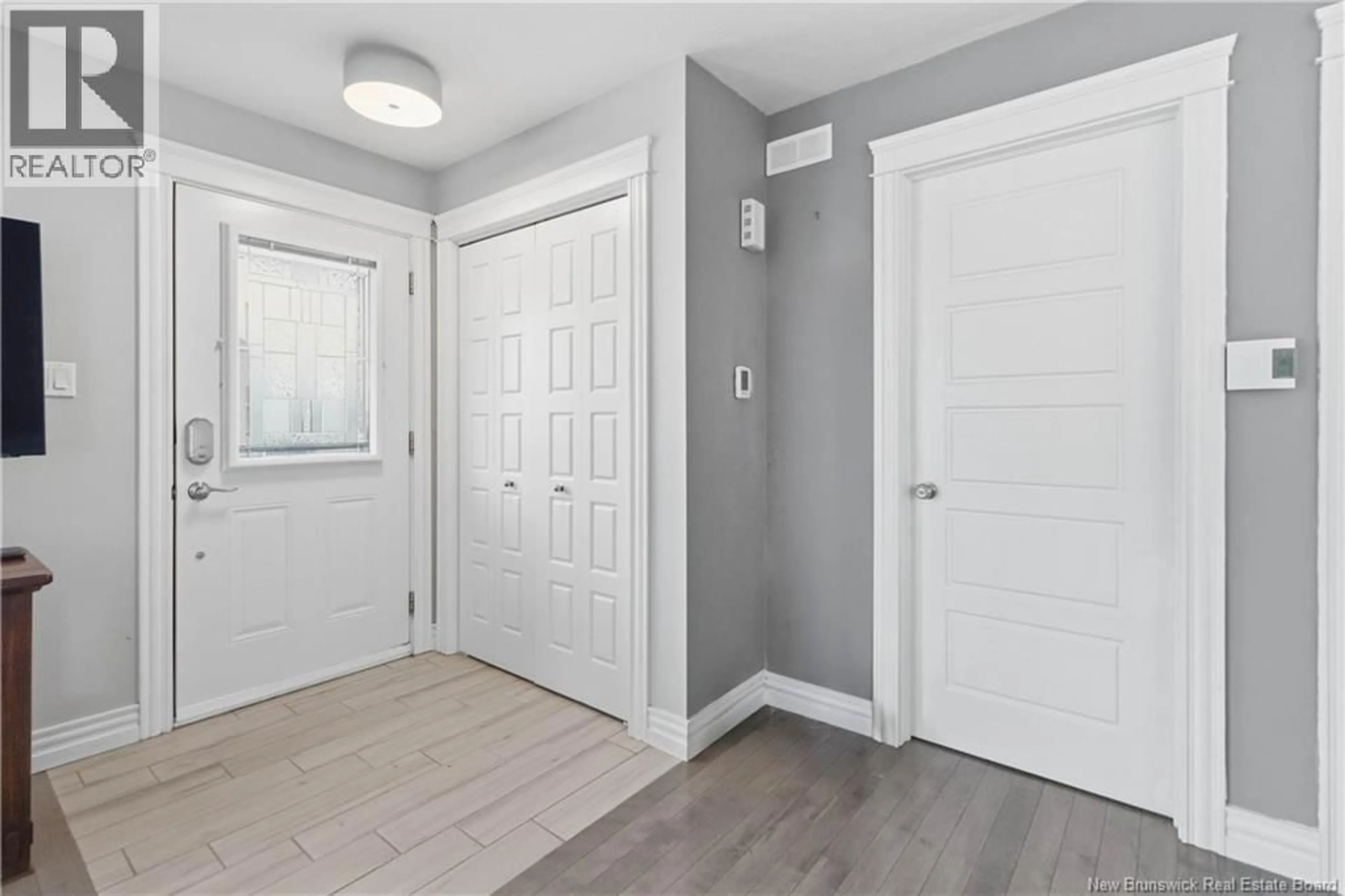 Indoor entryway for 187 RUNNYMEADE ROAD, Riverview New Brunswick E1B5J7
