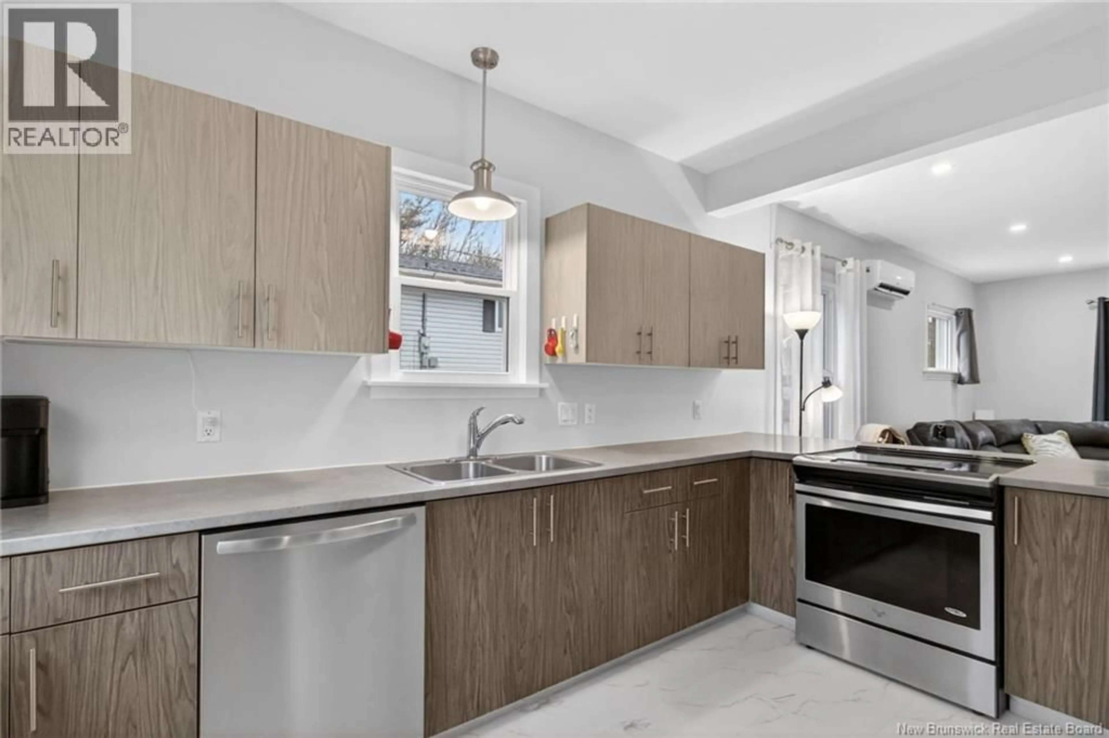 Unknown for 122 HILLVIEW AVENUE, Riverview New Brunswick E1B1M2