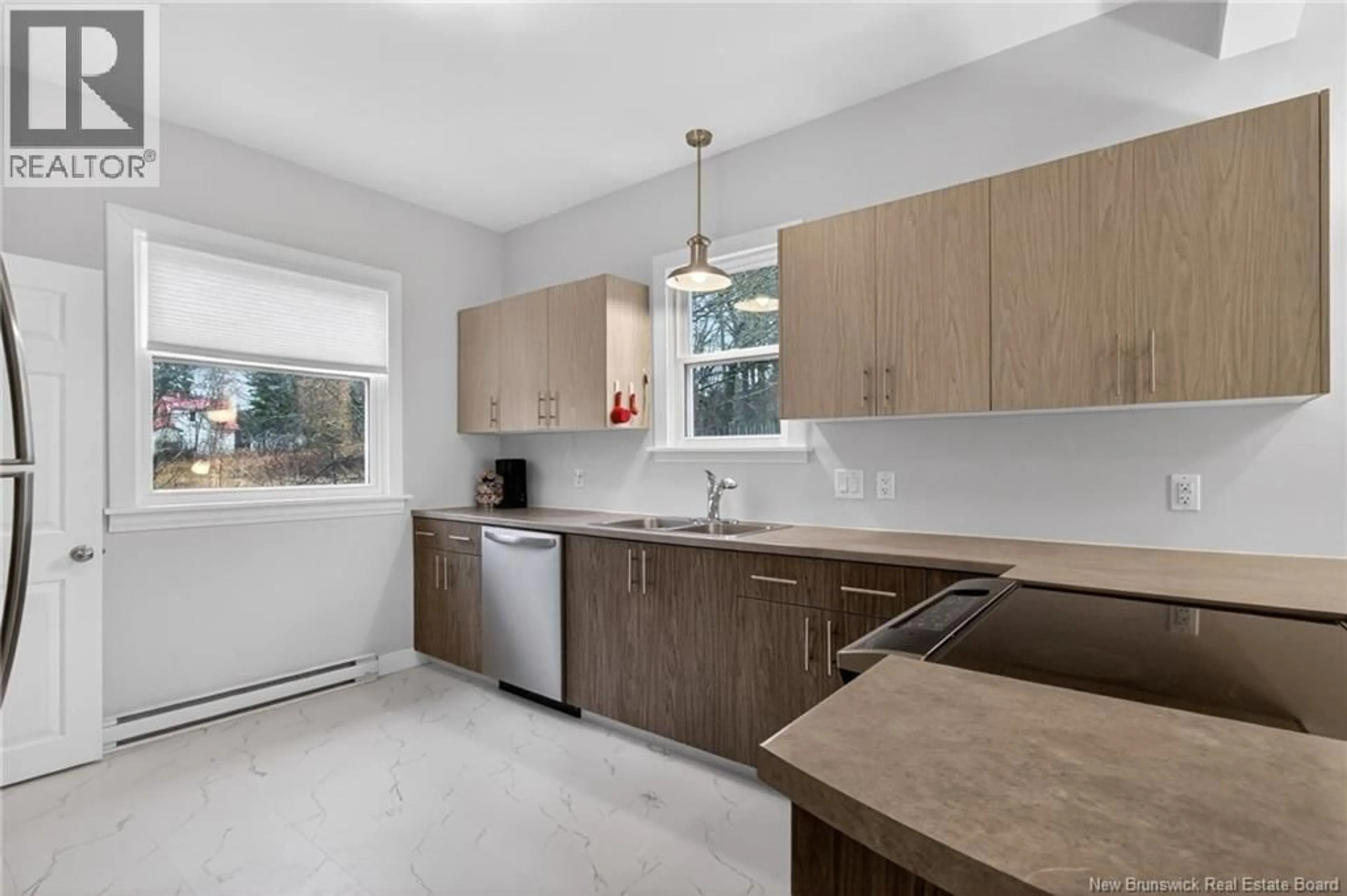 Unknown for 122 HILLVIEW AVENUE, Riverview New Brunswick E1B1M2