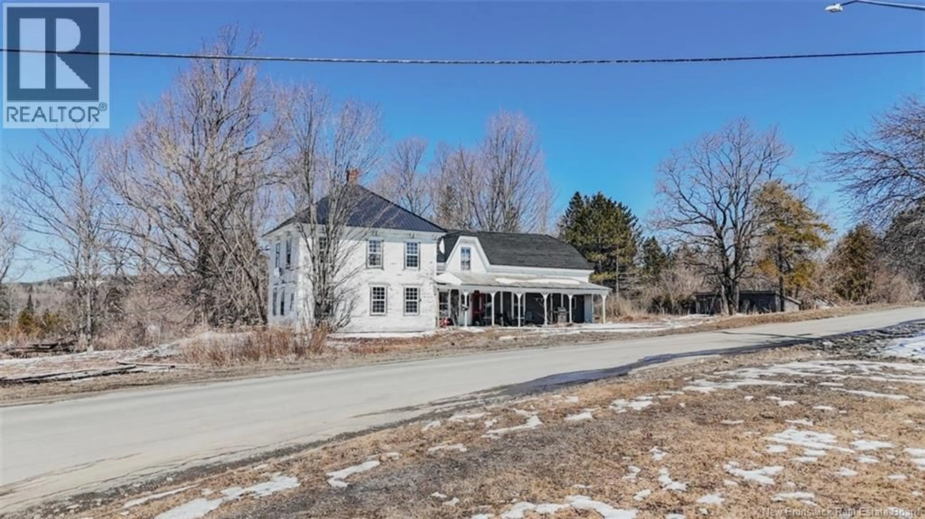 A pic from outside/outdoor area/front of a property/back of a property/a pic from drone, building for 8560 ROUTE 107, Glassville New Brunswick E7L1A9