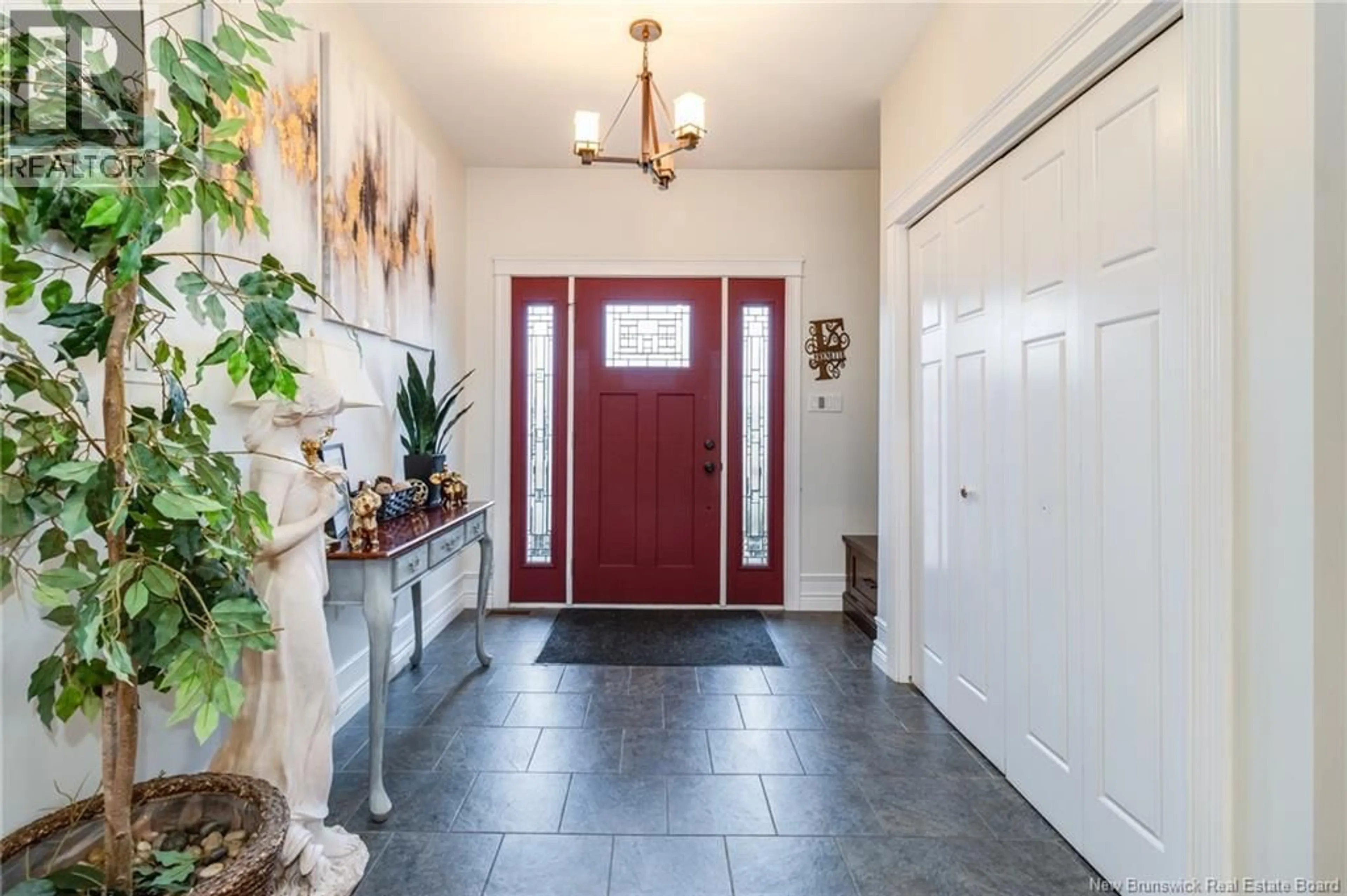 Indoor entryway for 11 MITCHELL WAYNE, Fredericton New Brunswick E3G5M6