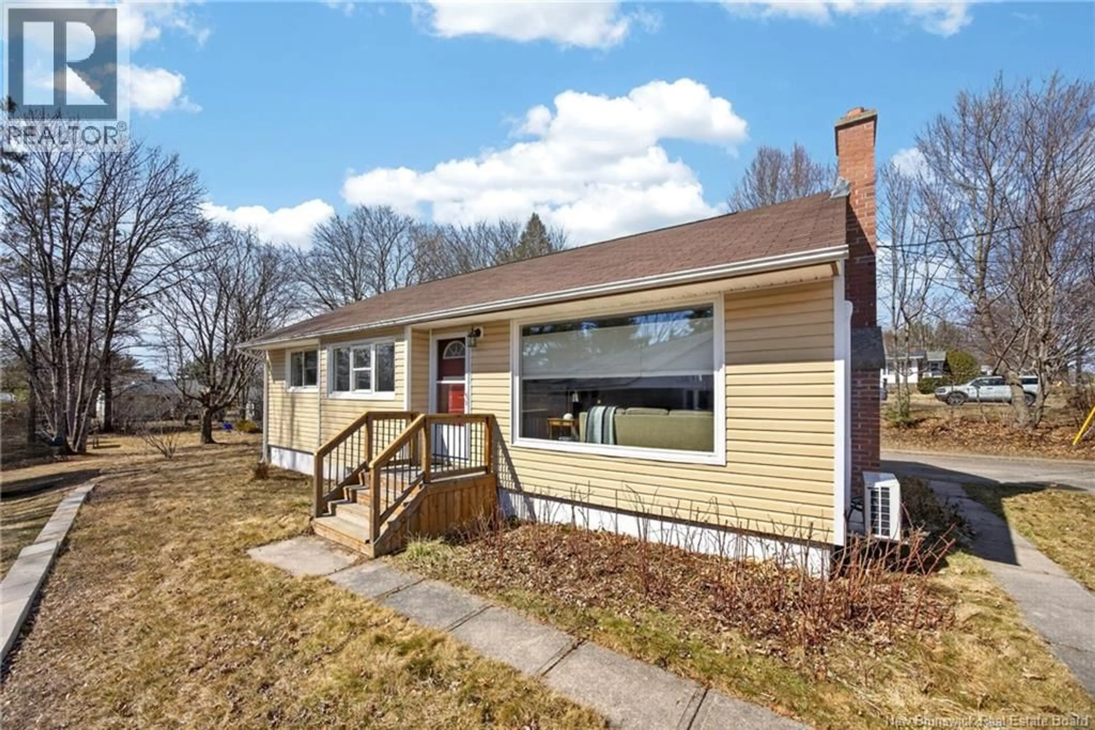 Home with vinyl exterior material, street for 215 FULTON AVENUE, Fredericton New Brunswick E3A2B7