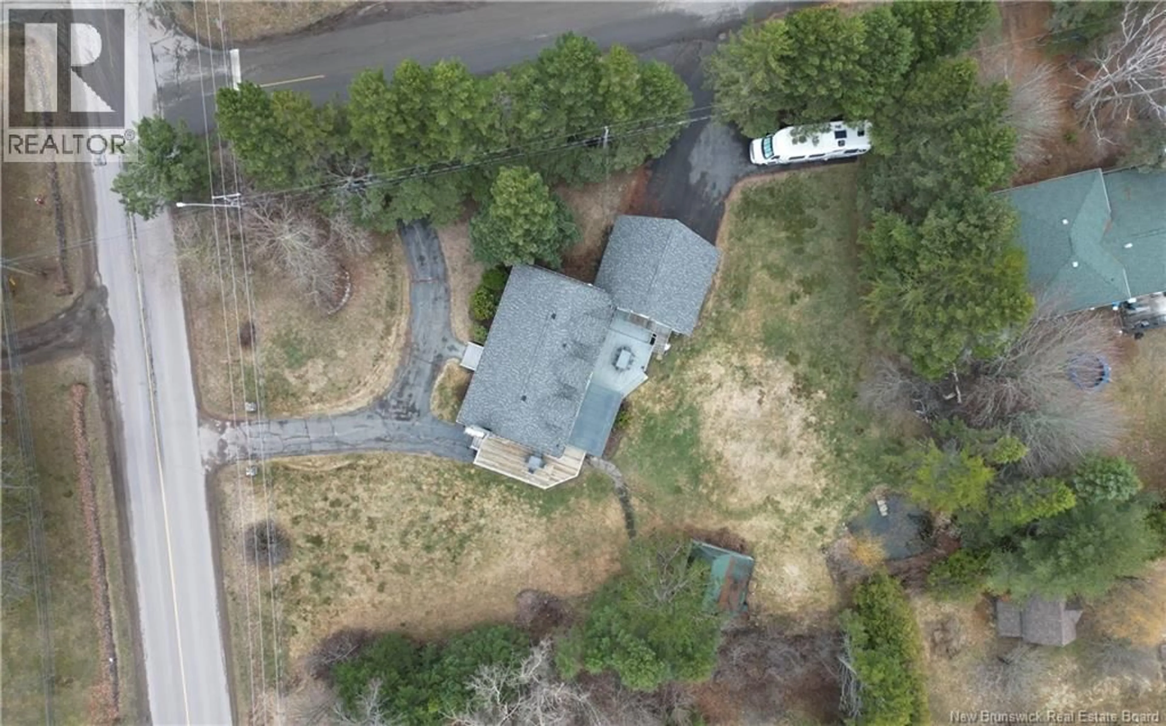A pic from outside/outdoor area/front of a property/back of a property/a pic from drone, street for 38 CORNWALL ROAD, Shediac New Brunswick E4P1P1
