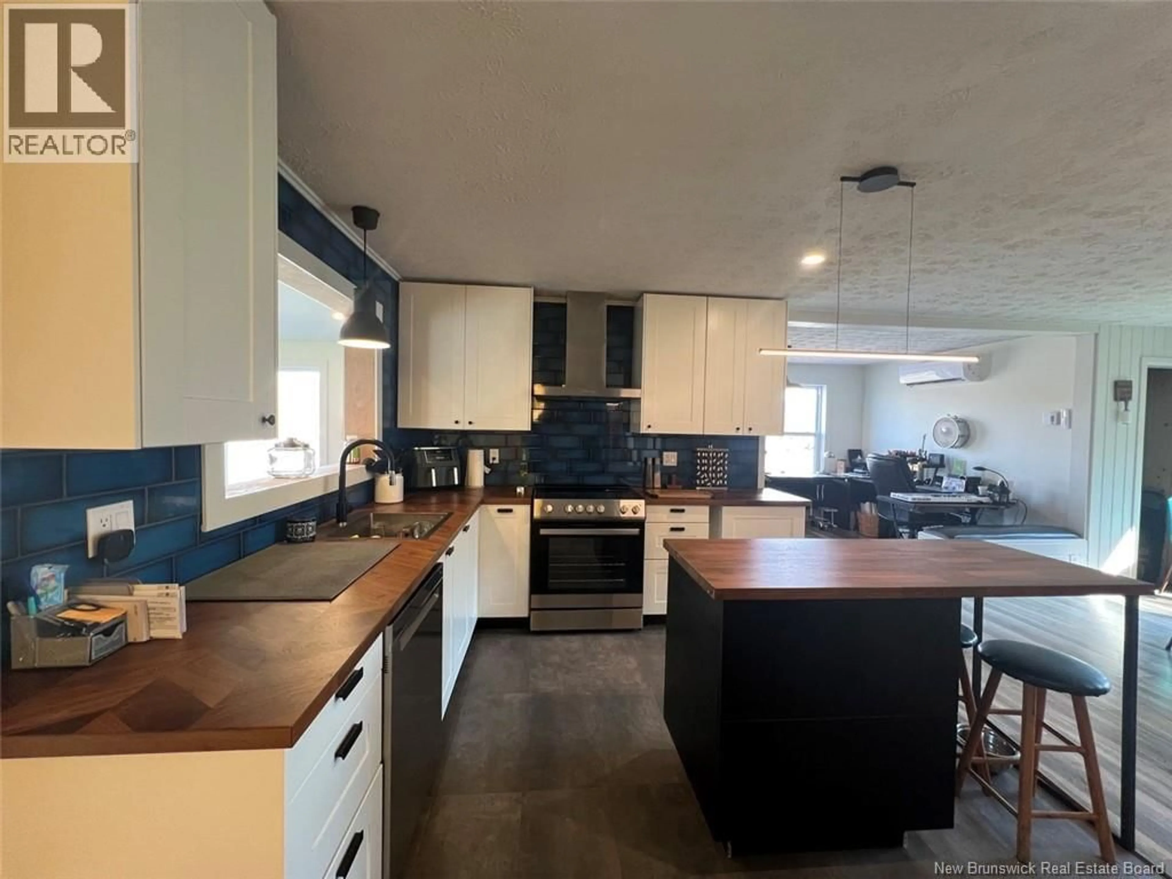 Open concept kitchen, unknown for 5474 CENTRALE ROAD, Lac Baker New Brunswick E7A1H7