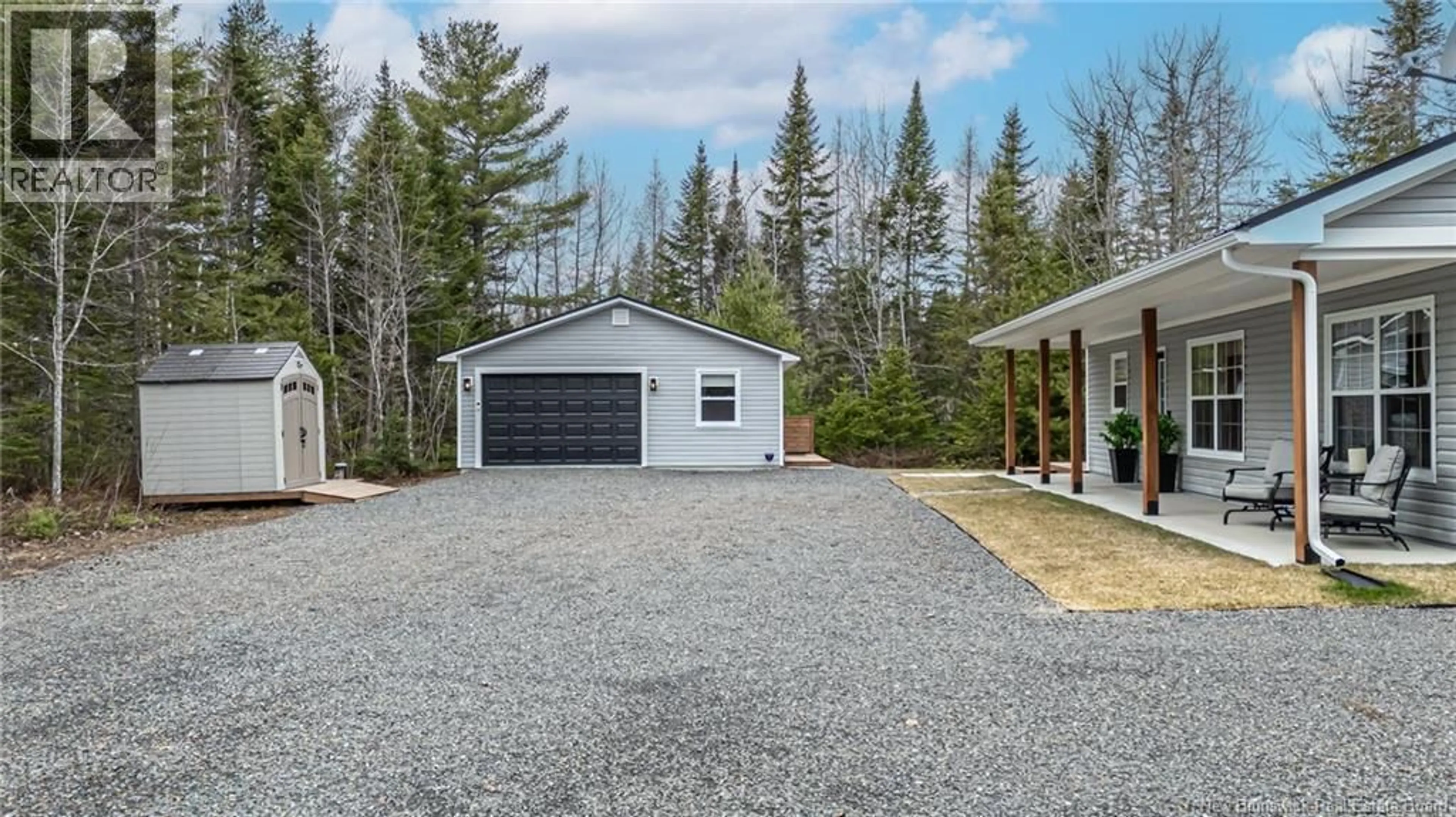 Indoor garage for 221 WILSEY ROAD, Fredericton Junction New Brunswick E5L1X1