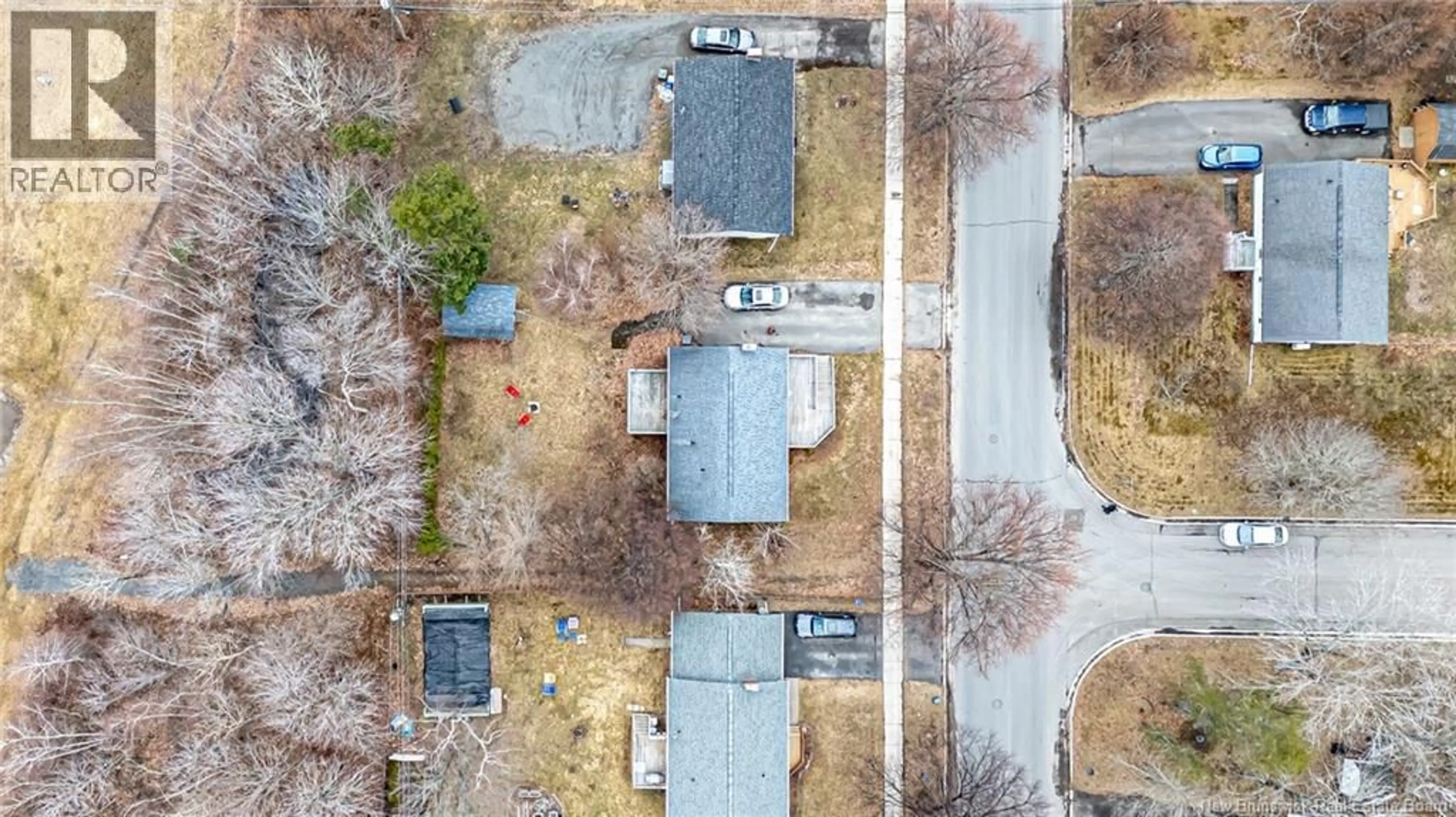 A pic from outside/outdoor area/front of a property/back of a property/a pic from drone, street for 41 BRISTOL STREET, Fredericton New Brunswick E3B4W2