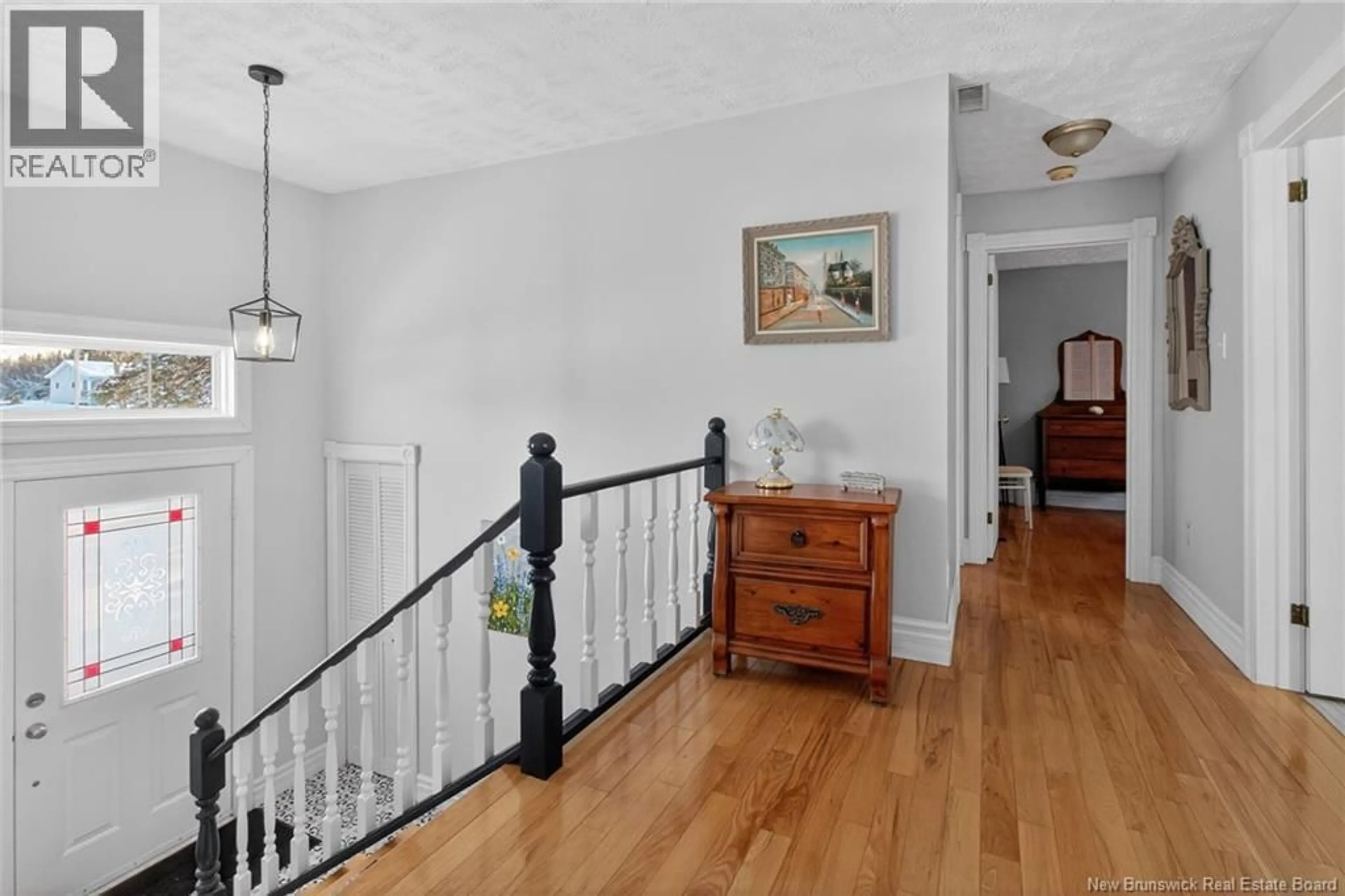 Indoor foyer for 96 YOUNG RIDGE ROAD, Rogersville New Brunswick E4Y1G1