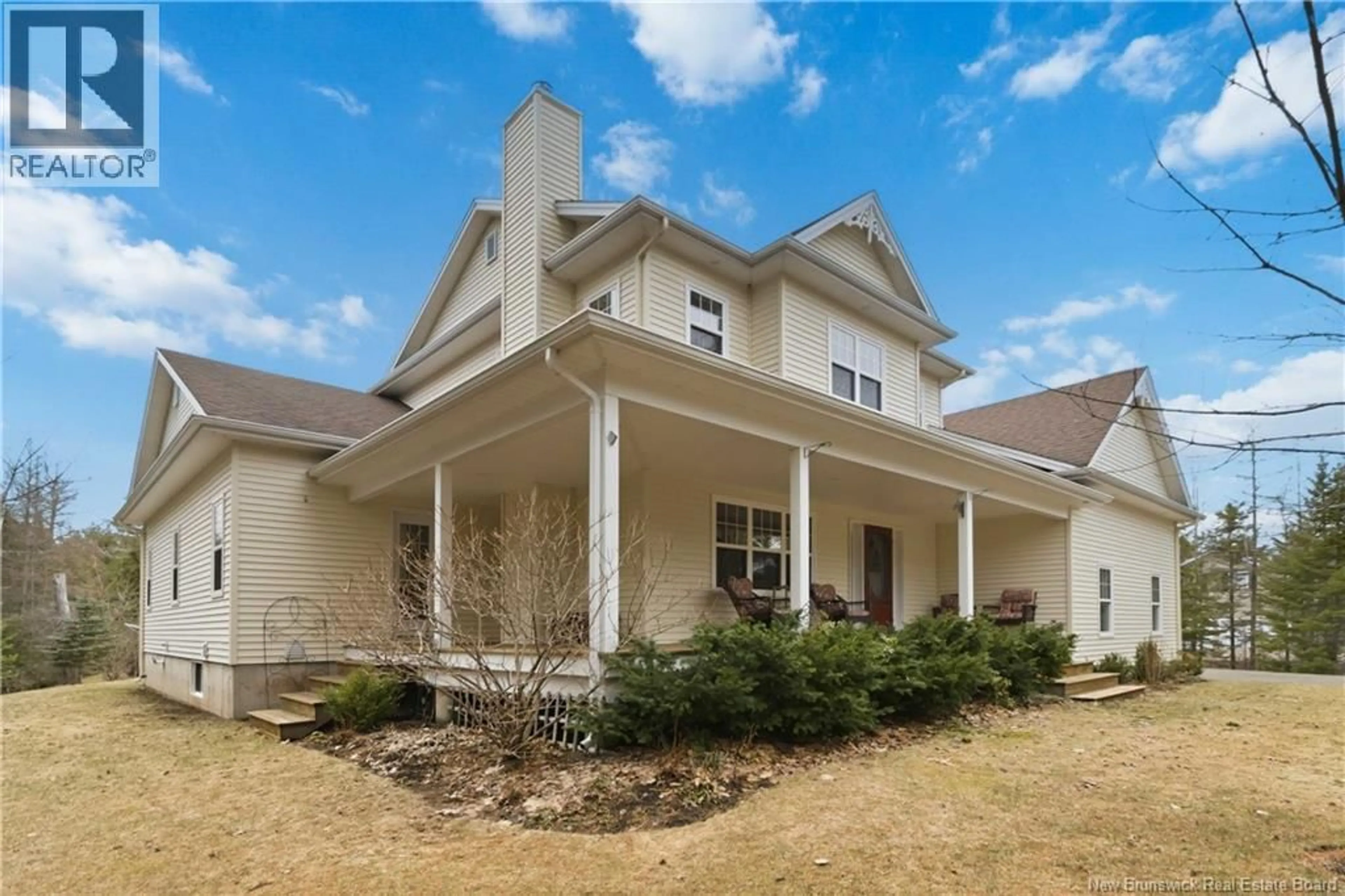 Home with vinyl exterior material, street for 330 ROGERS ROAD, Berry Mills New Brunswick E1G4Y8