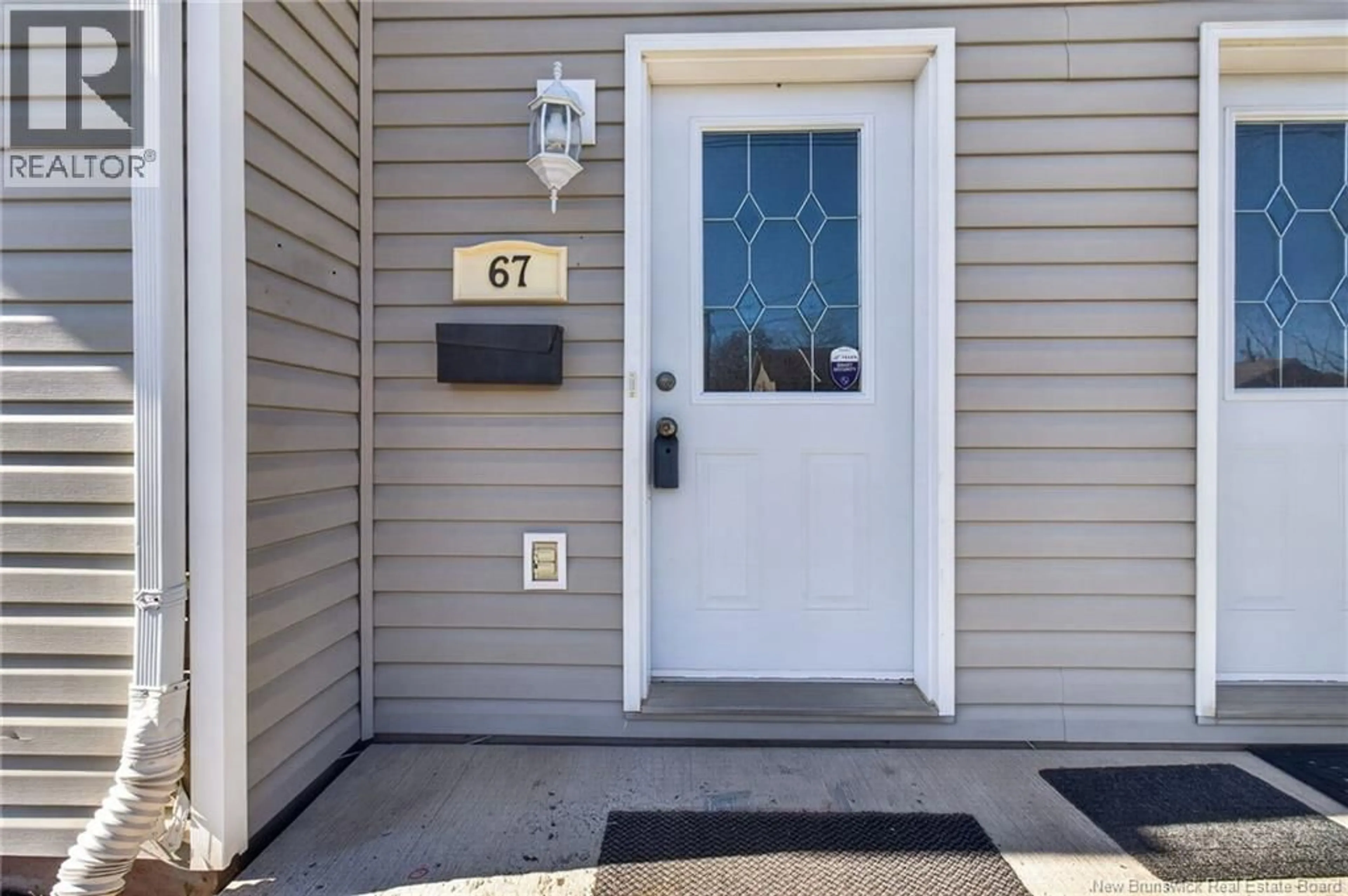 Indoor entryway for 67 DANNY STREET, Dieppe New Brunswick E1A0H6