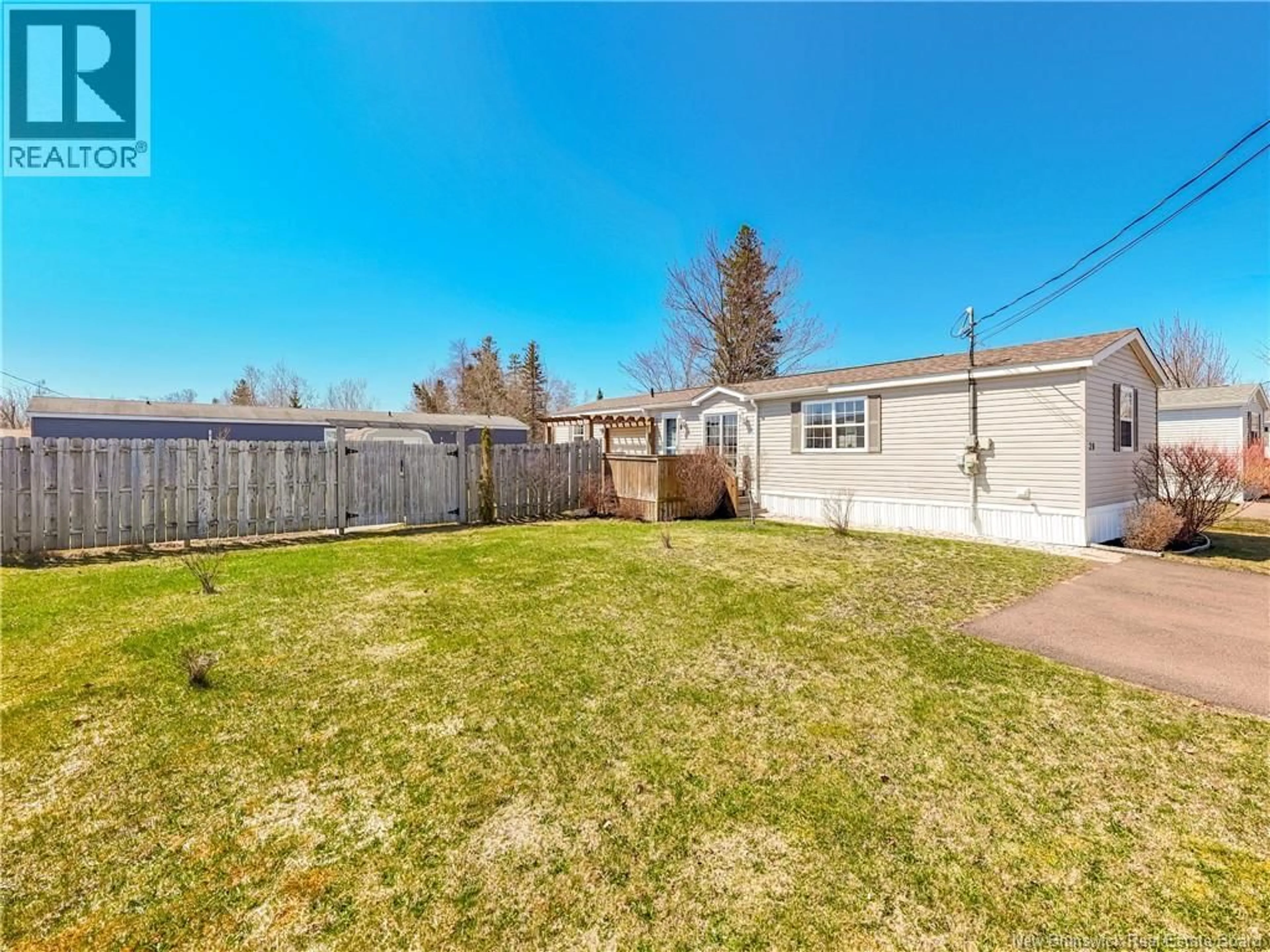 A pic from outside/outdoor area/front of a property/back of a property/a pic from drone, street for 29 PETITCODIAC LANE, Dieppe New Brunswick E1A7N1