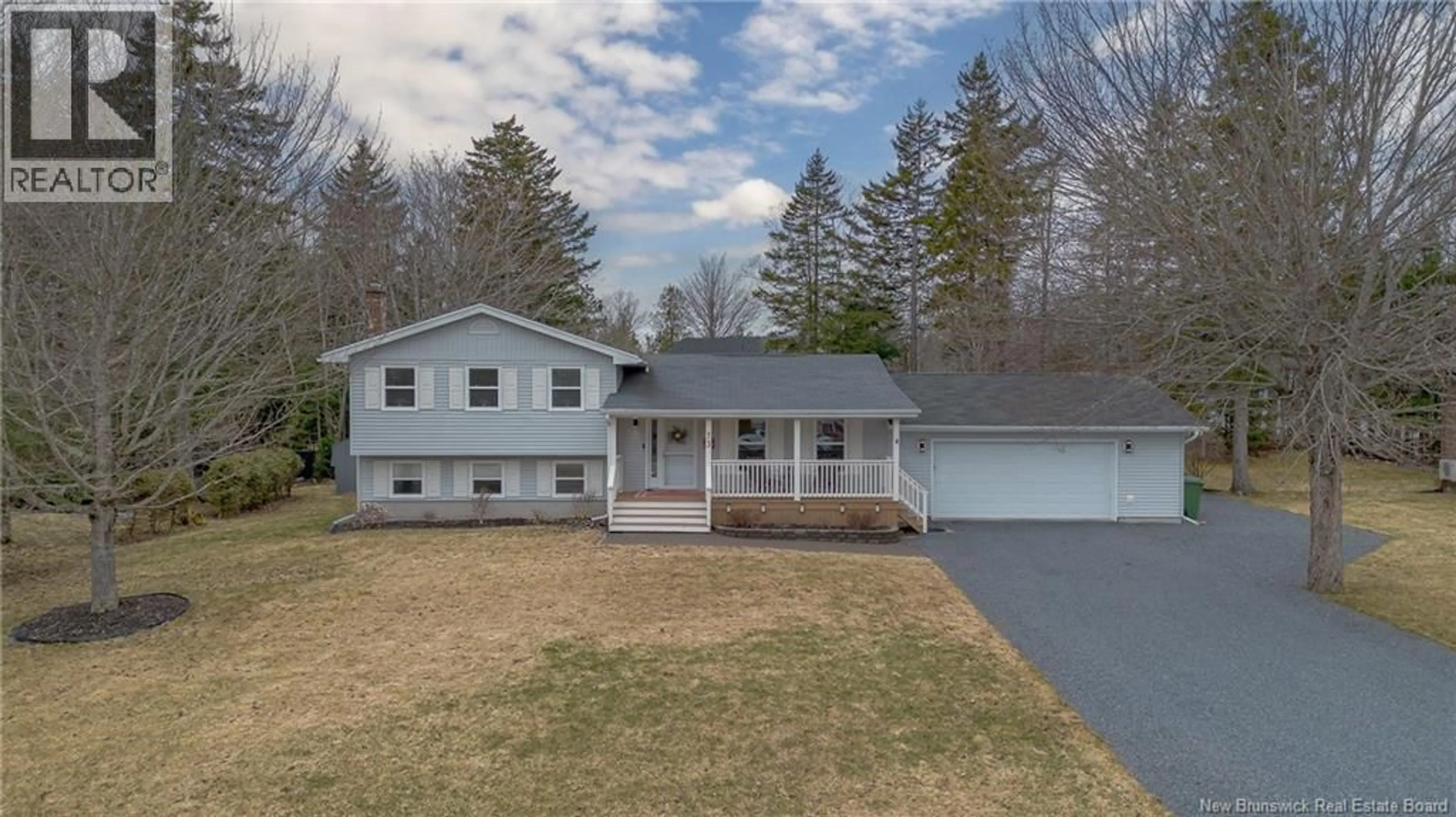 A pic from outside/outdoor area/front of a property/back of a property/a pic from drone, street for 13 LYMAN DRIVE, Quispamsis New Brunswick E2E4L2