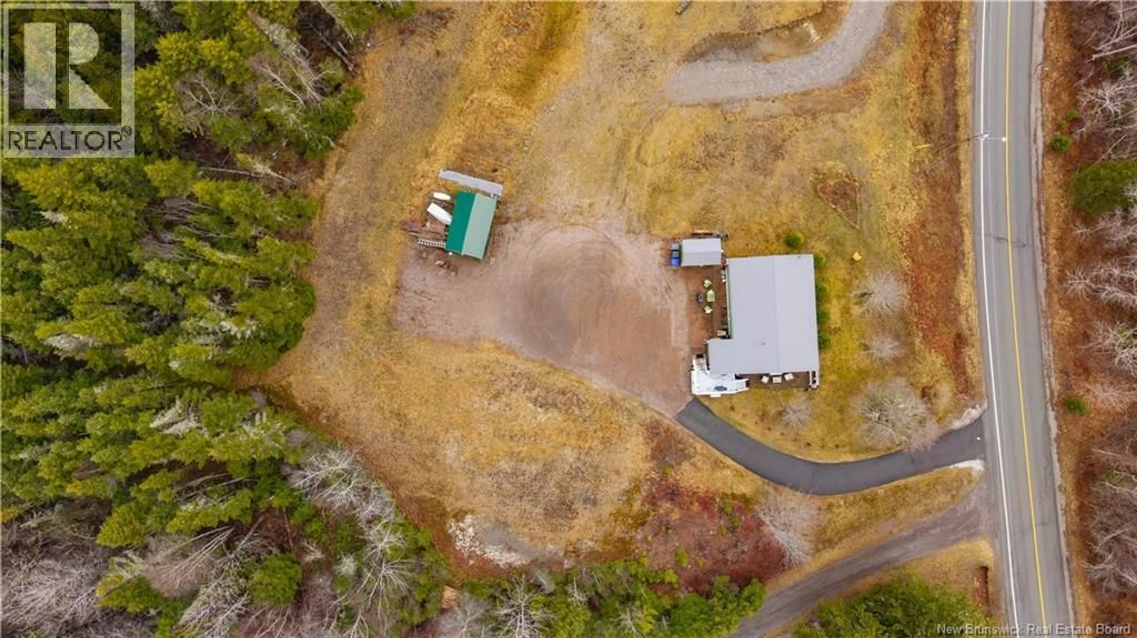 A pic from outside/outdoor area/front of a property/back of a property/a pic from drone, unknown for 95 SOUTH STREET, St George New Brunswick E5C3P8