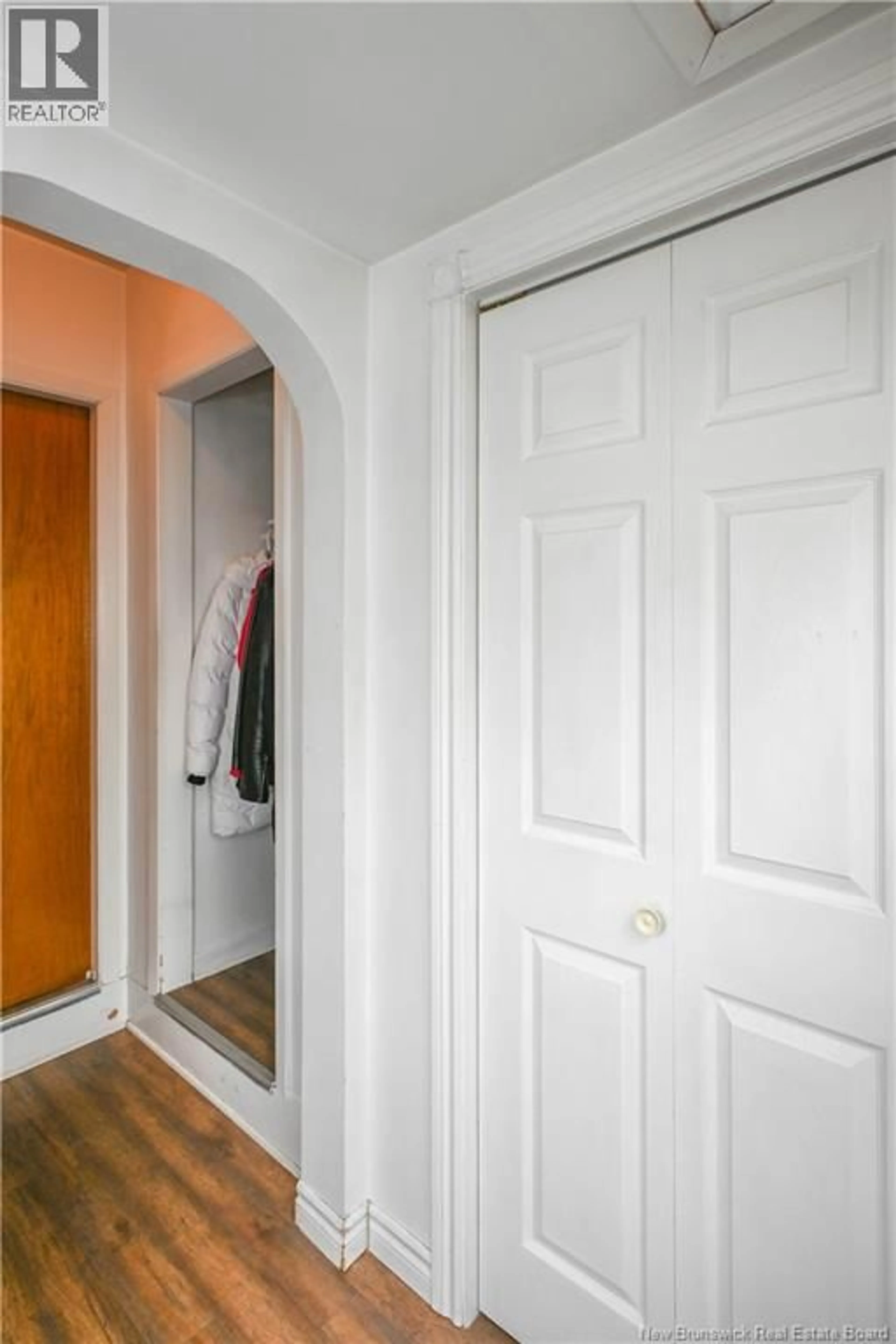 Indoor entryway for 4279 BEAUREGARD STREET, Tracadie New Brunswick E1X1C4