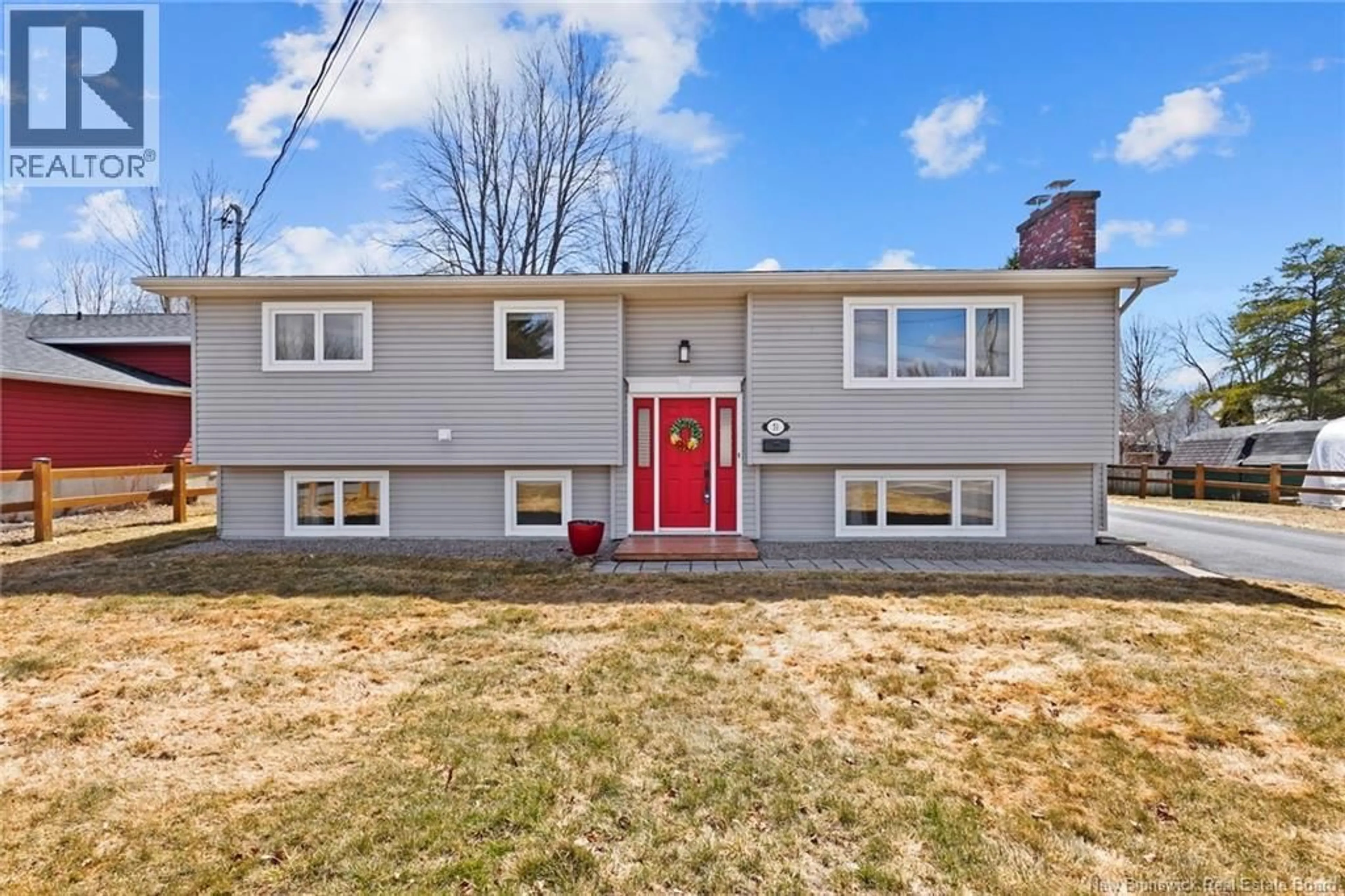 Home with vinyl exterior material, street for 51 HARGROVE COURT, Fredericton New Brunswick E3A3S5