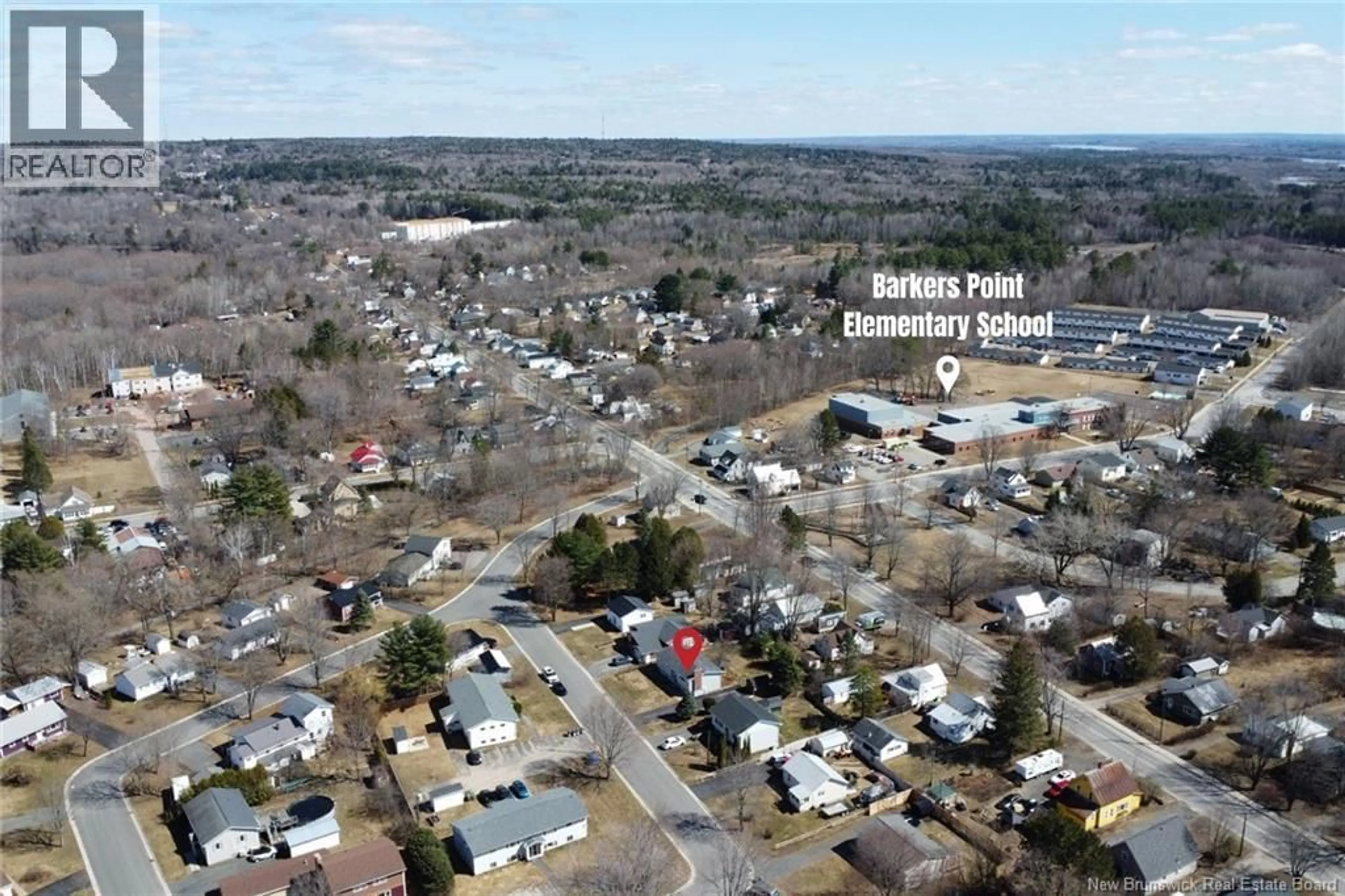 A pic from outside/outdoor area/front of a property/back of a property/a pic from drone, unknown for 51 HARGROVE COURT, Fredericton New Brunswick E3A3S5