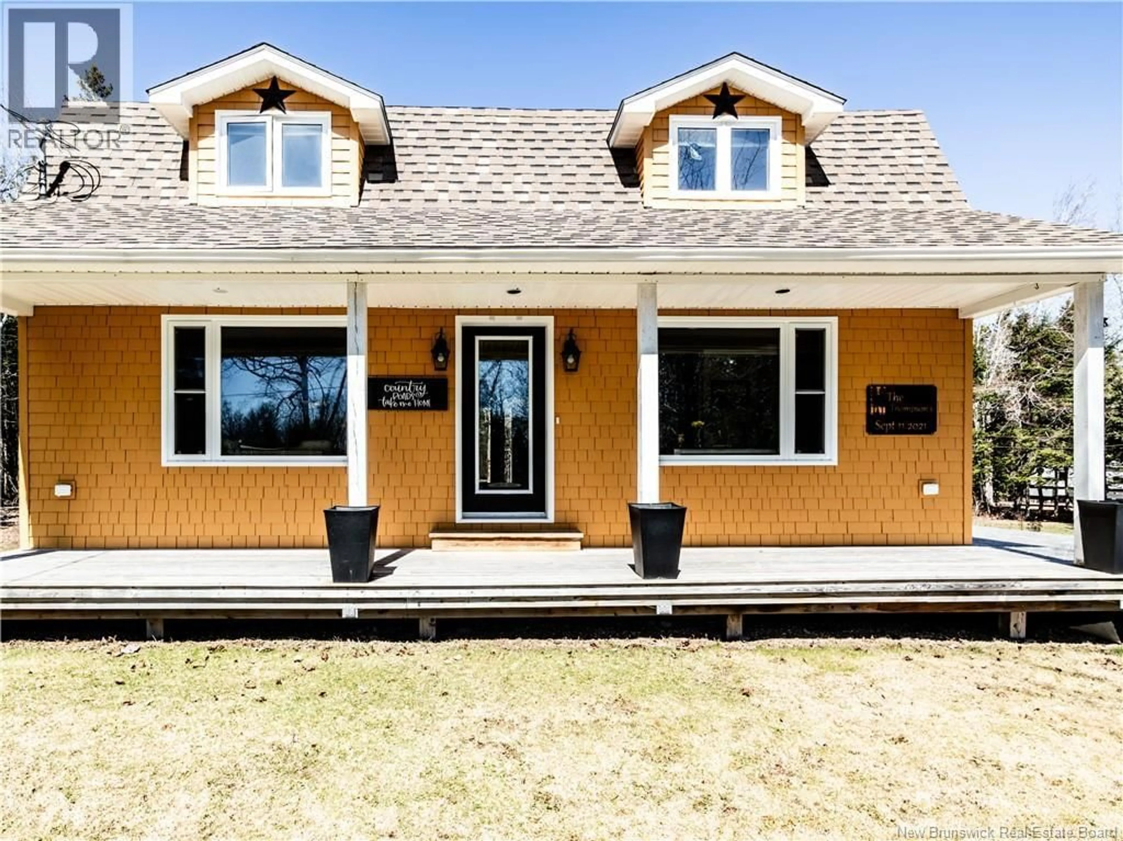 Home with vinyl exterior material, street for 7449 ROUTE 116, Bass River New Brunswick E4T1K9