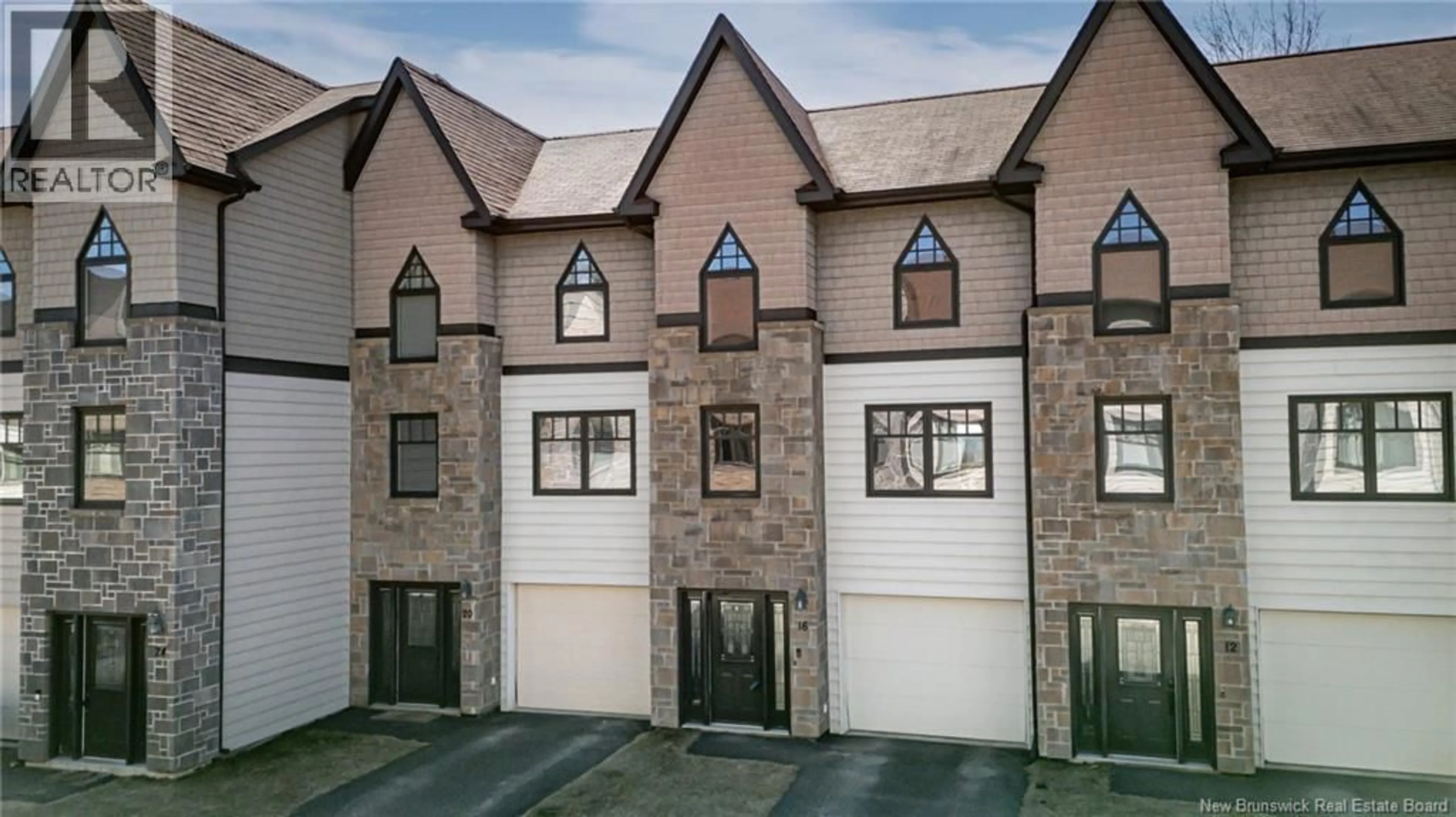 Unknown for 16 BROWNSTONE LANE, Fredericton New Brunswick E3A9G3