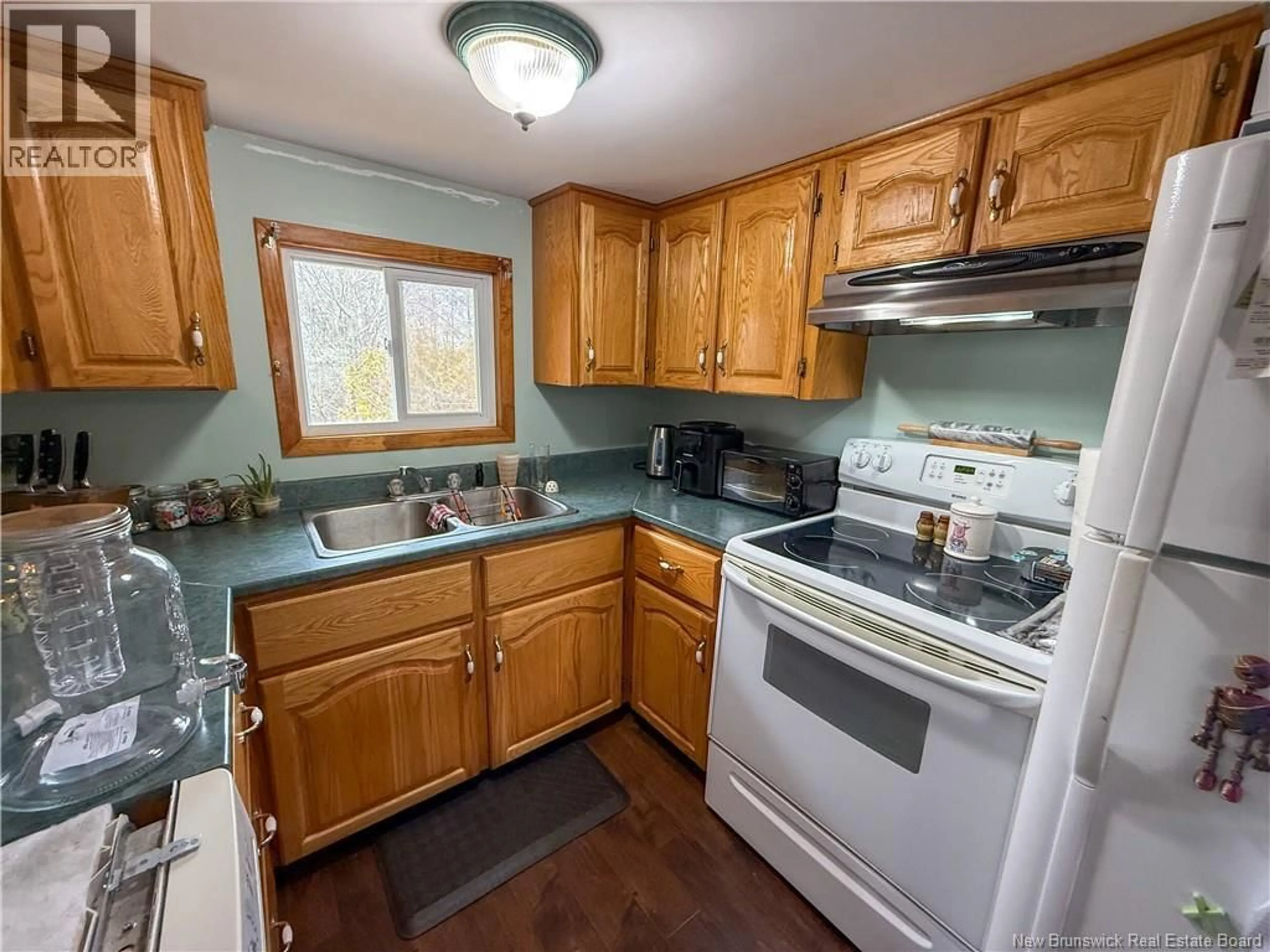 Standard kitchen, unknown for 337 QUIRK ROAD, Wards Creek New Brunswick E4E4P2