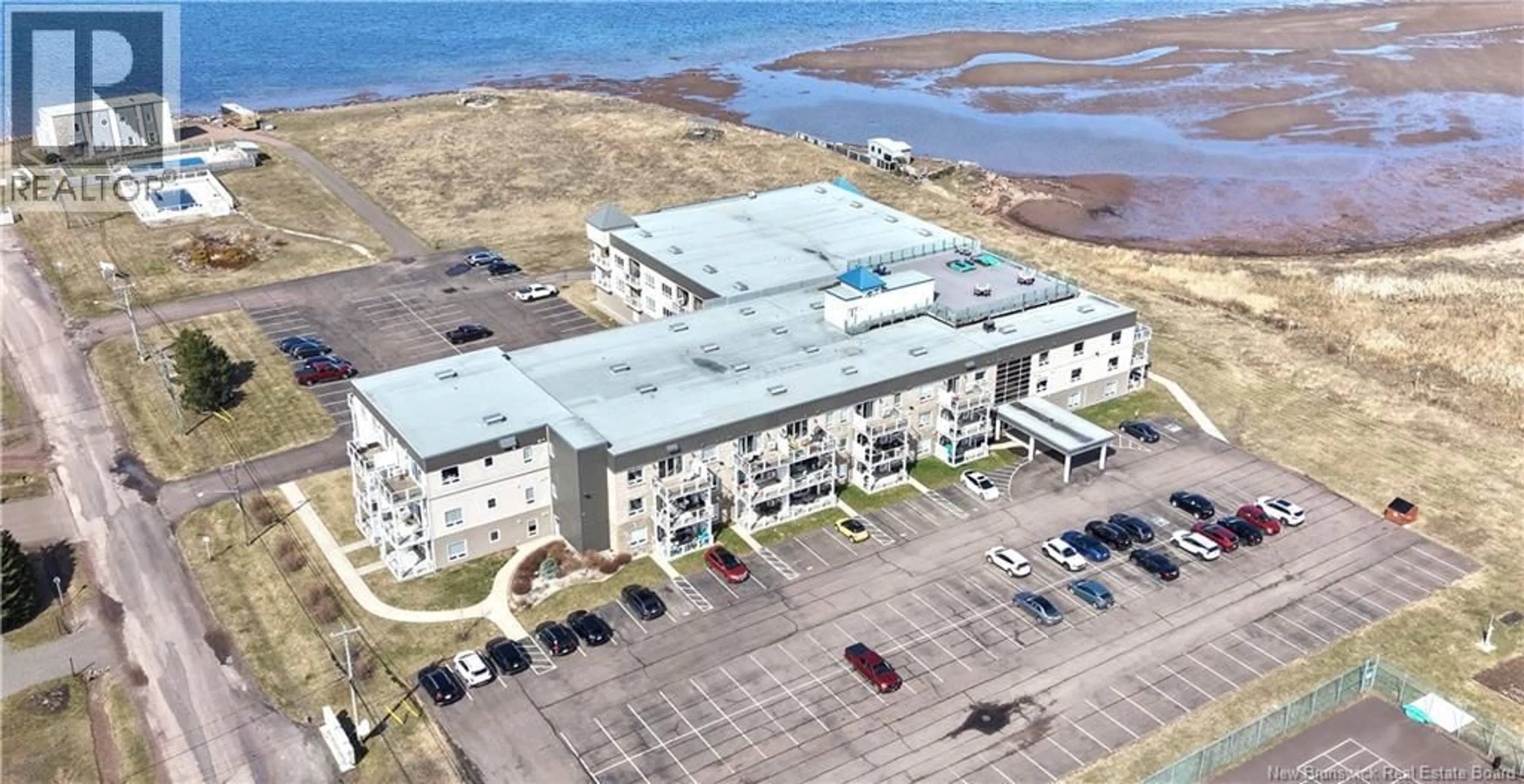 A pic from outside/outdoor area/front of a property/back of a property/a pic from drone, building for 304 - 69 CAP BIMET BOULEVARD, Grand-Barachois New Brunswick E4P6X5