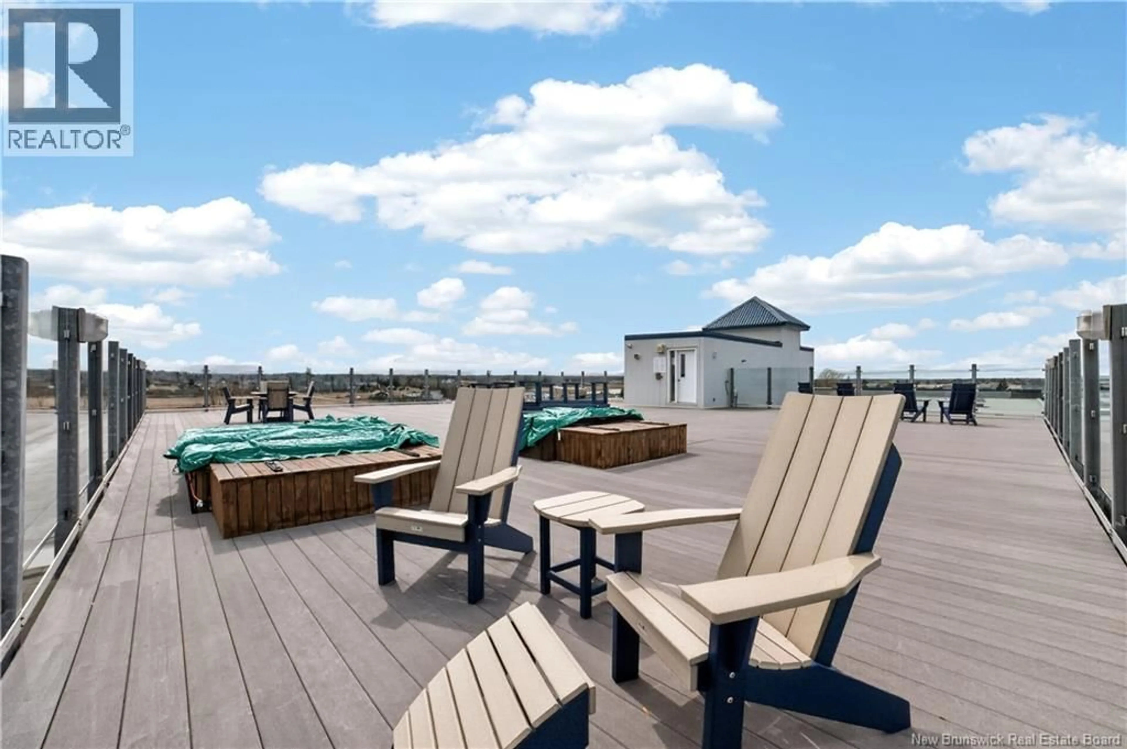 Patio, water/lake/river/ocean view for 304 - 69 CAP BIMET BOULEVARD, Grand-Barachois New Brunswick E4P6X5