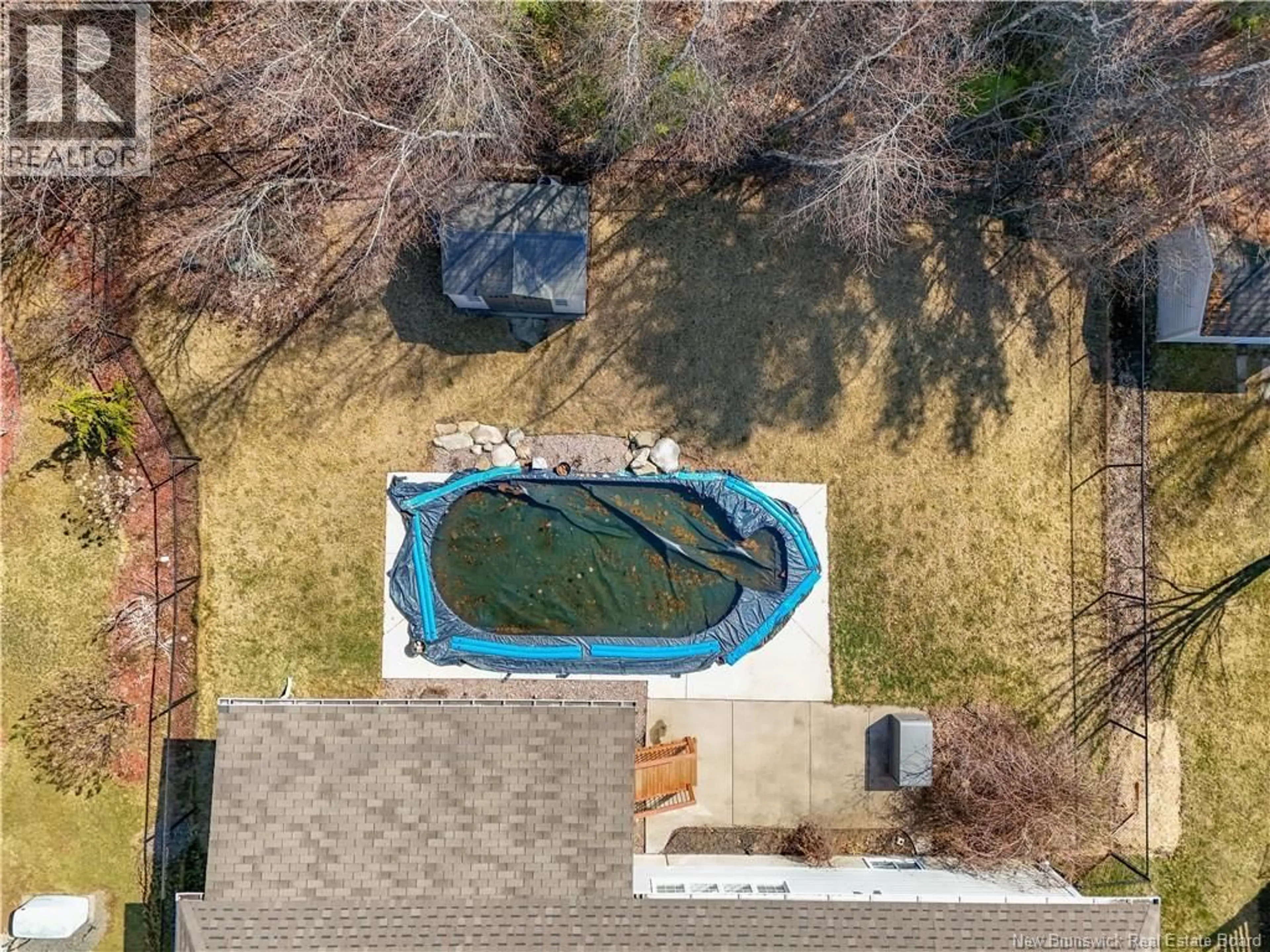 A pic from outside/outdoor area/front of a property/back of a property/a pic from drone, water/lake/river/ocean view for 241 SUMMERHILL ROW, Fredericton New Brunswick E3G0C5