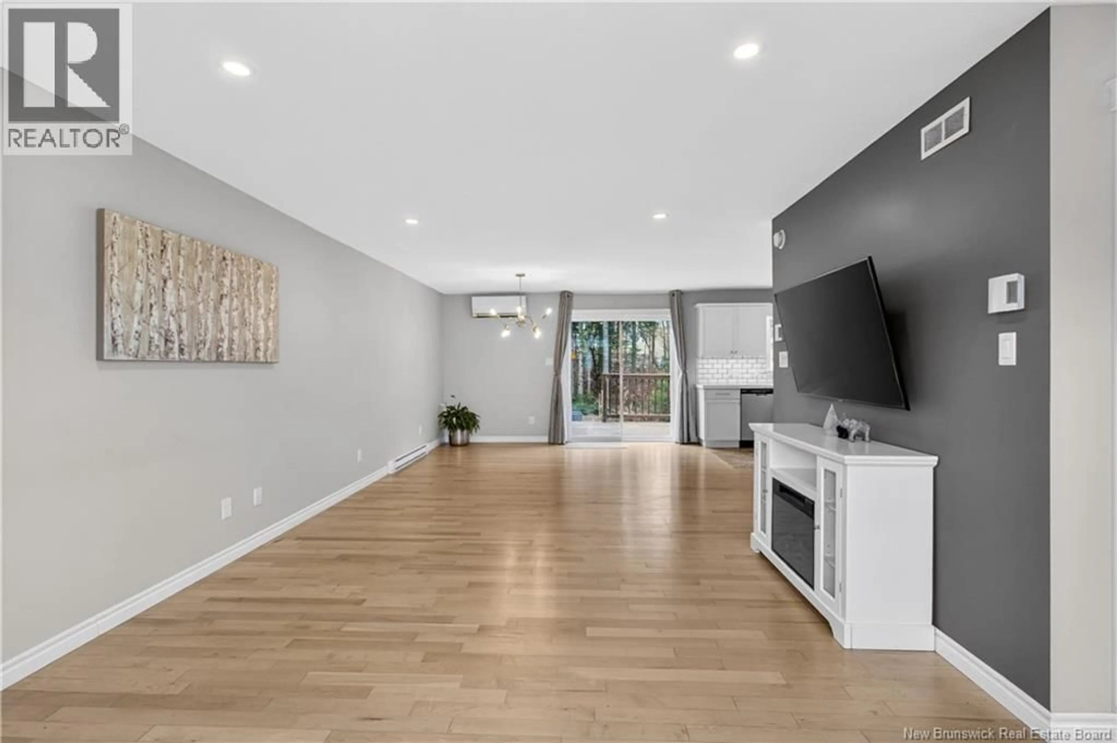 Unknown for 40 CHIANTI, Dieppe New Brunswick E1A9A9