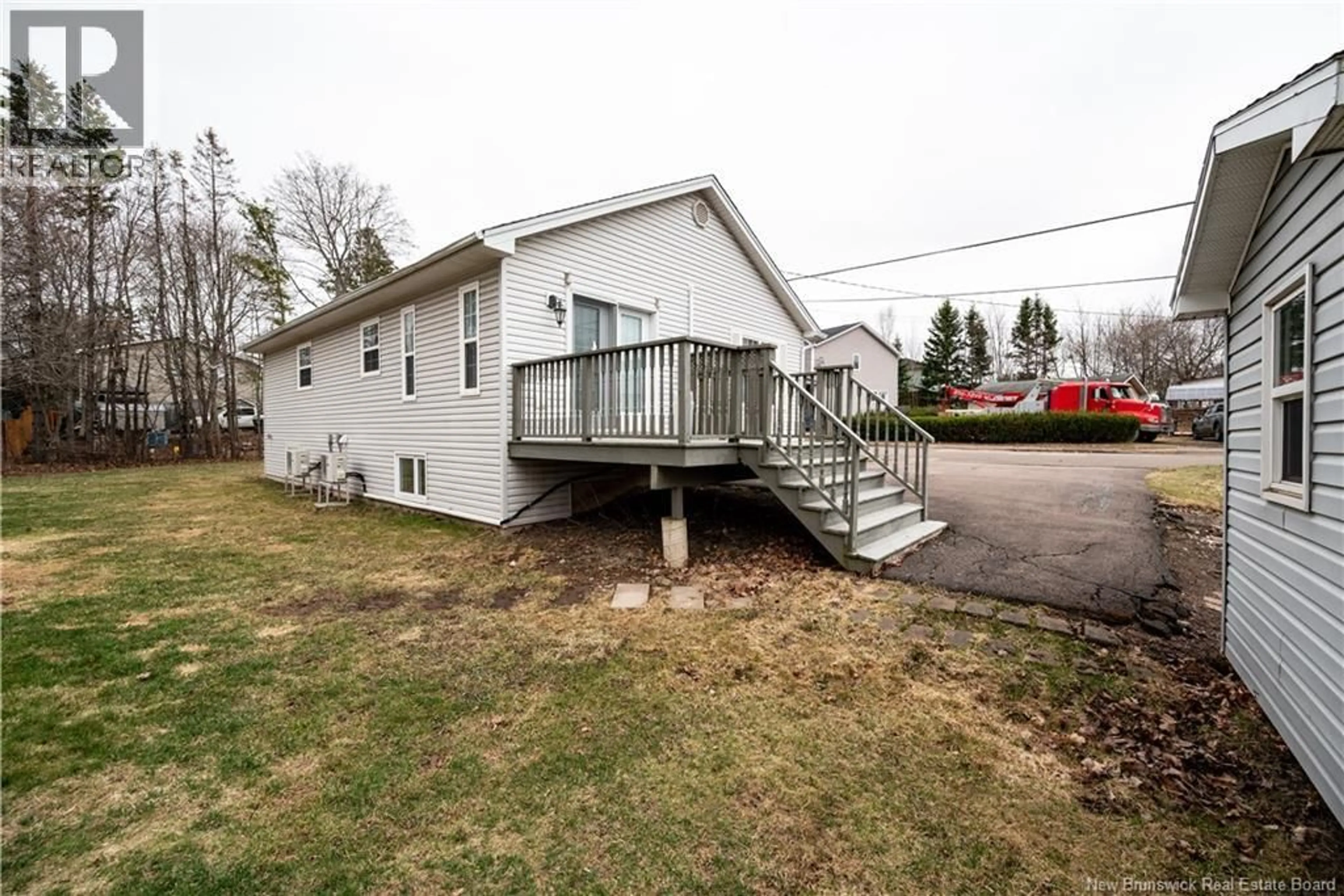 Unknown for 33 REILLY AVENUE, Moncton New Brunswick E1A3H2