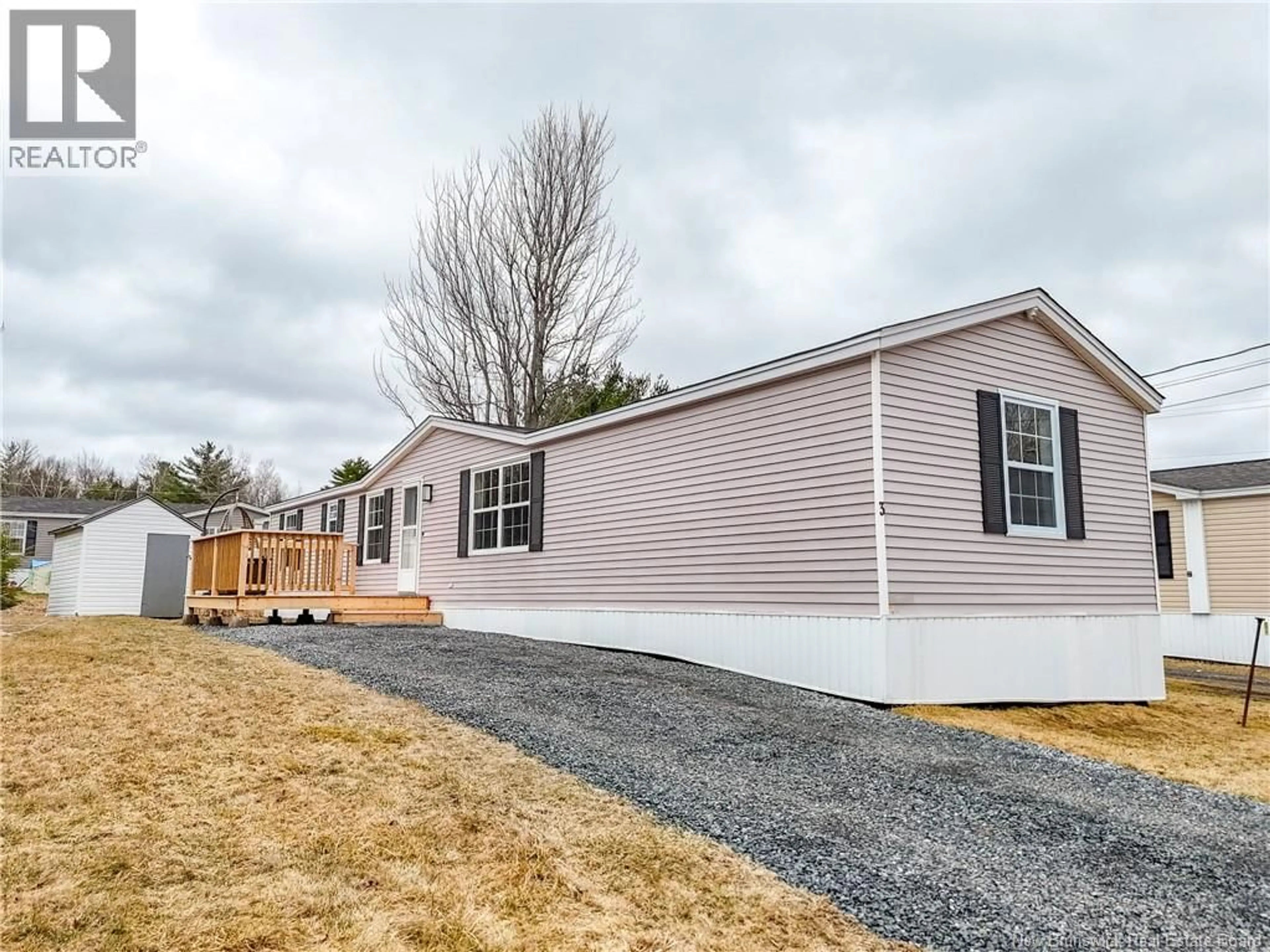 Home with vinyl exterior material, street for 3 LANA STREET, Burton New Brunswick E2V2Z4