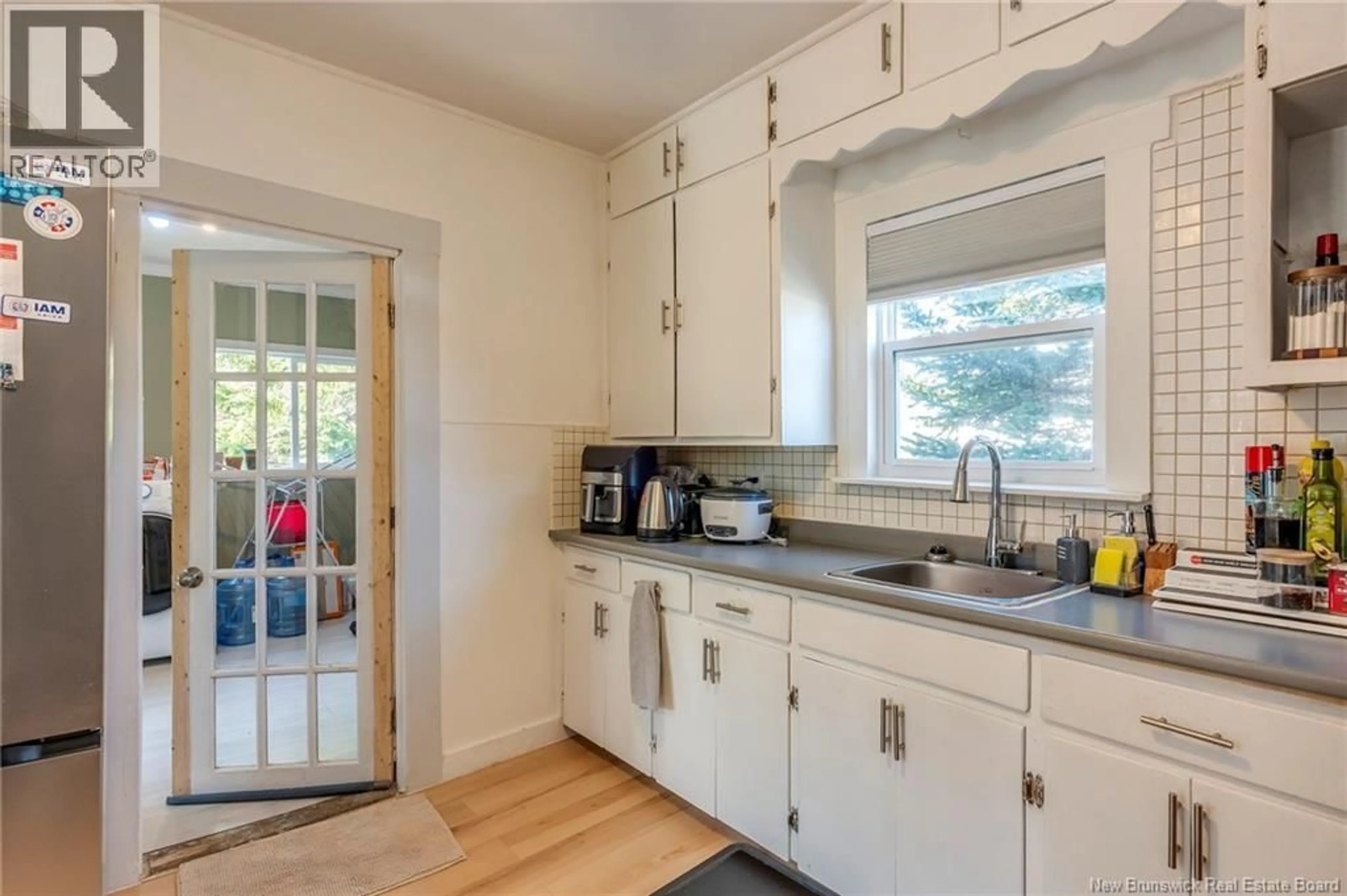 Standard kitchen, unknown for 114 MIDWOOD AVENUE, Saint John New Brunswick E2P1K6