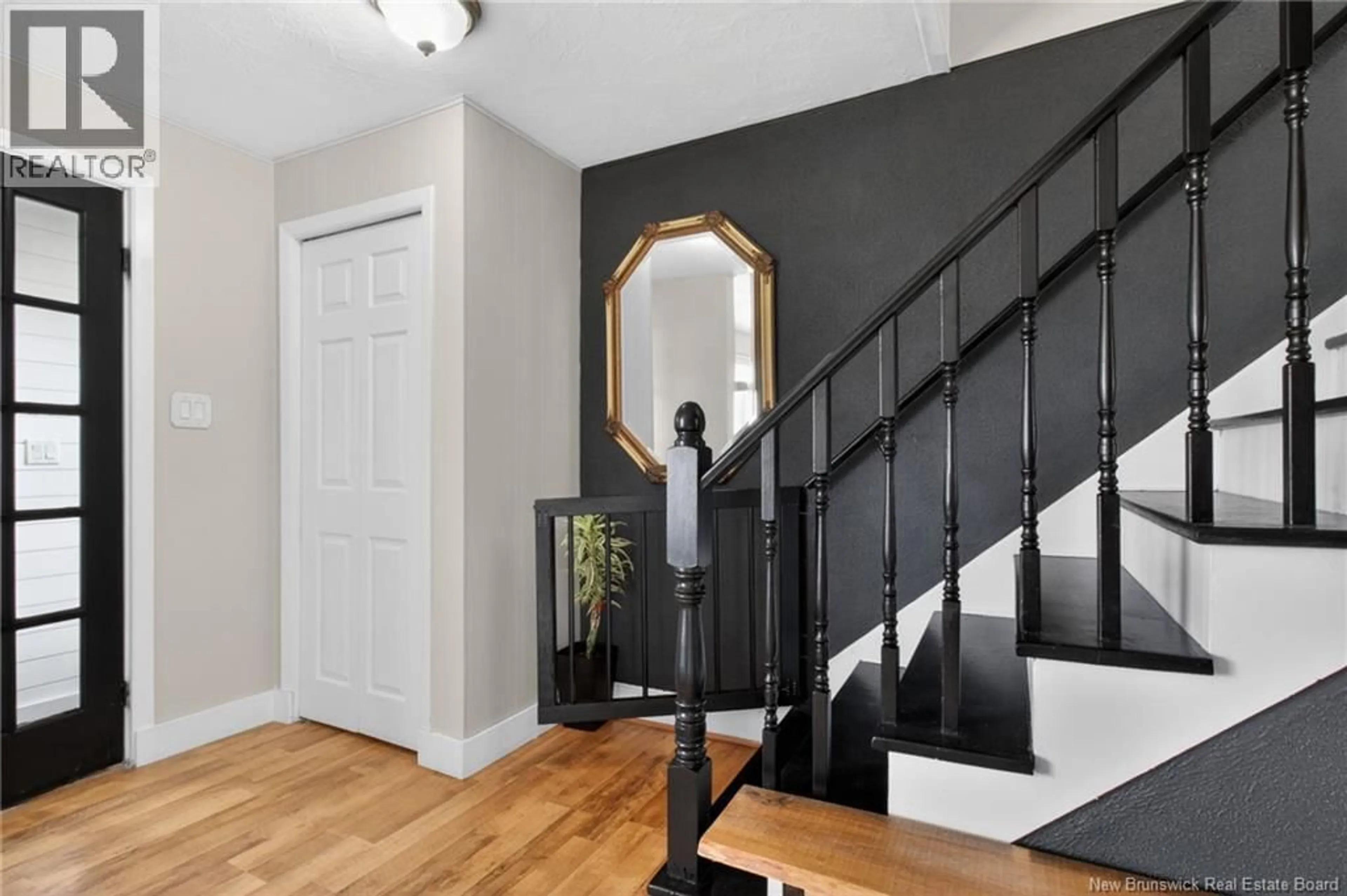 Indoor entryway for 118 AUDREY ROAD, Riverview New Brunswick E1B1P7