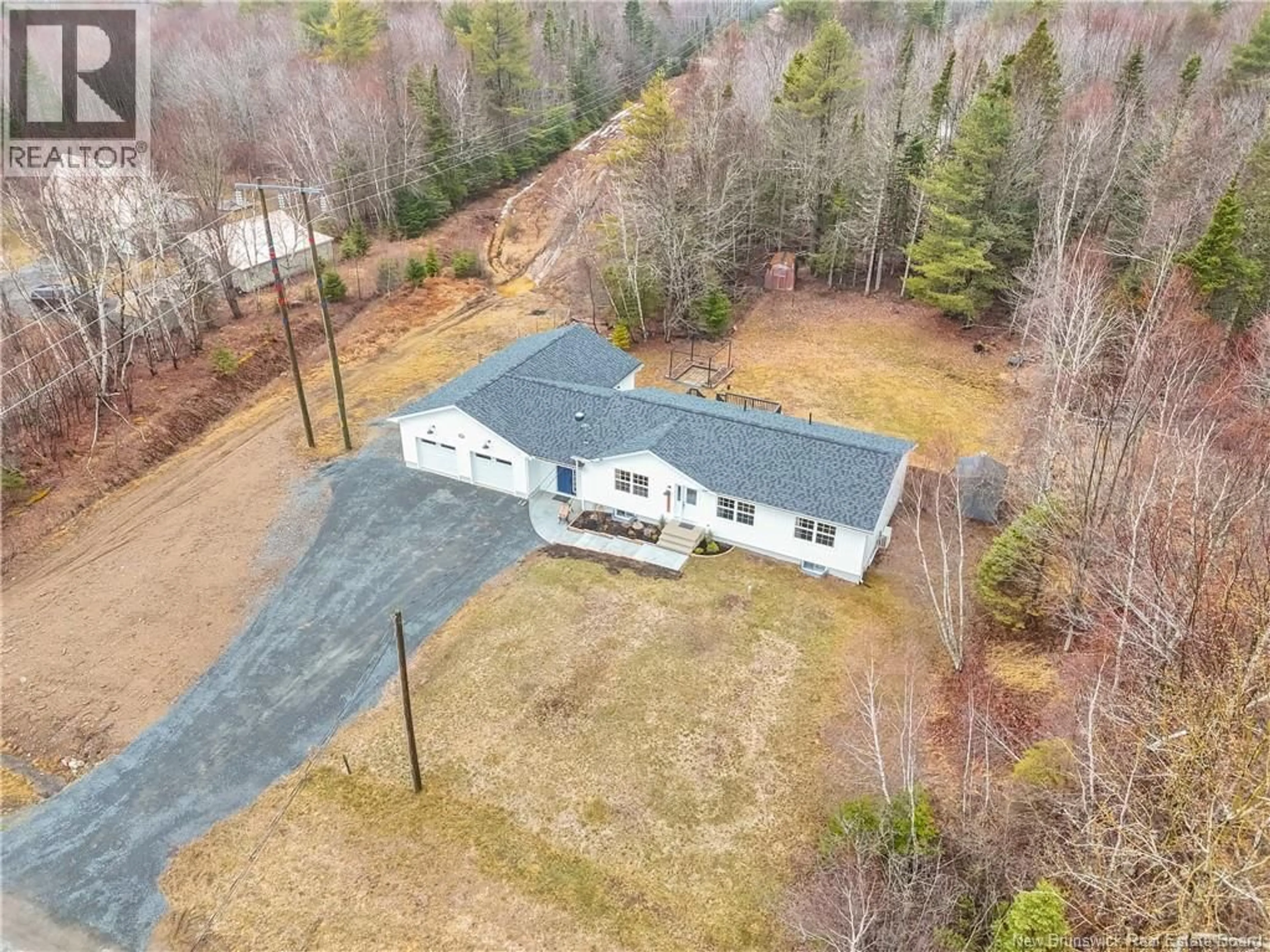 A pic from outside/outdoor area/front of a property/back of a property/a pic from drone, unknown for 25 TANYA DRIVE, Douglas New Brunswick E3G8A5