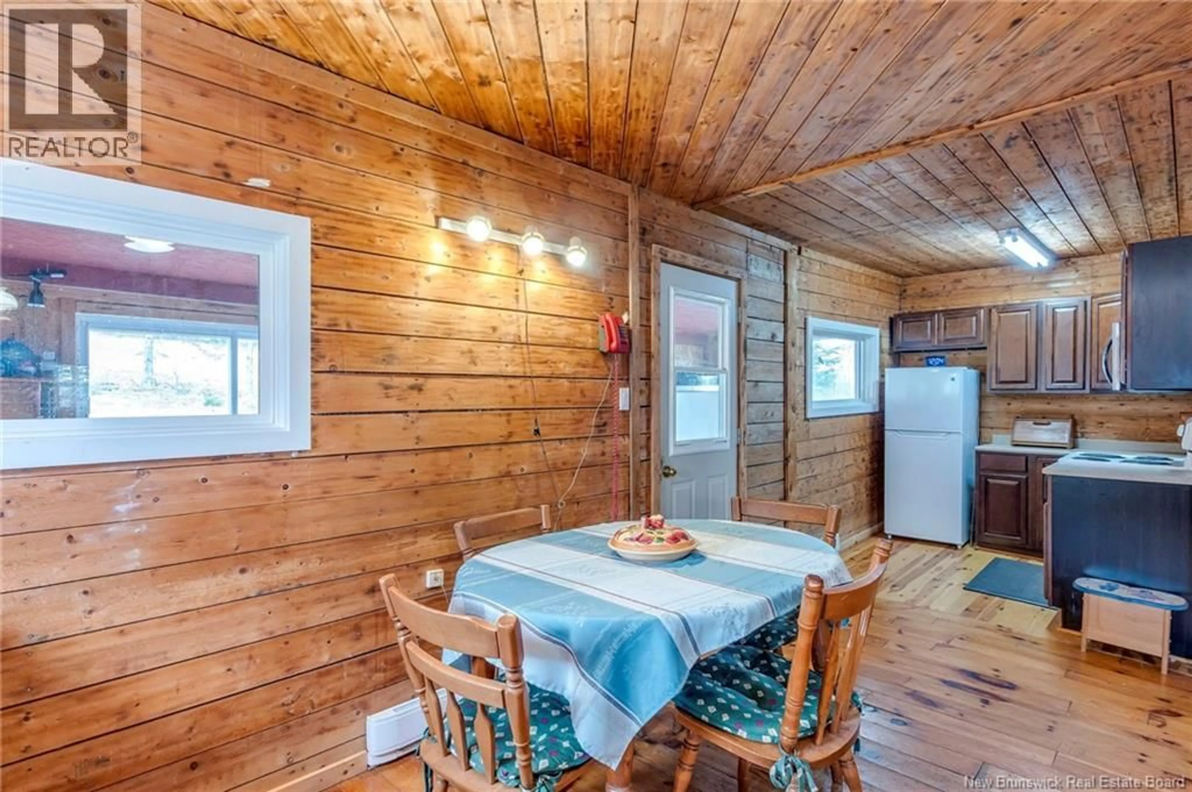 Dining room, wood/laminate floor for 2914 ROUTE 860, Salt Springs New Brunswick E5N4G2
